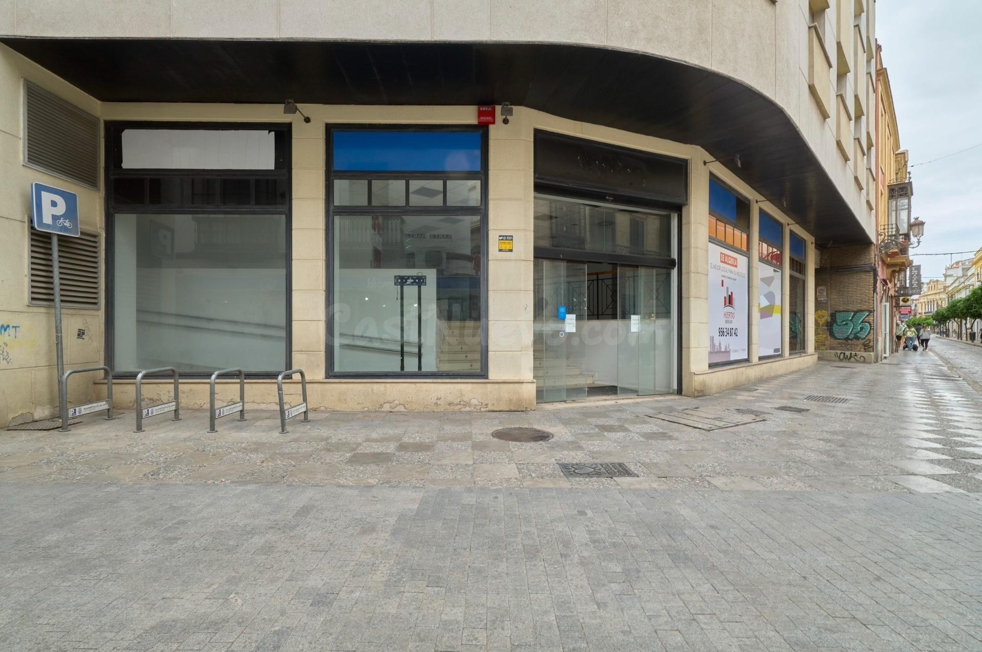 Local Comercial Prime: Máxima Visibilidad y Logística Privad - foto 5