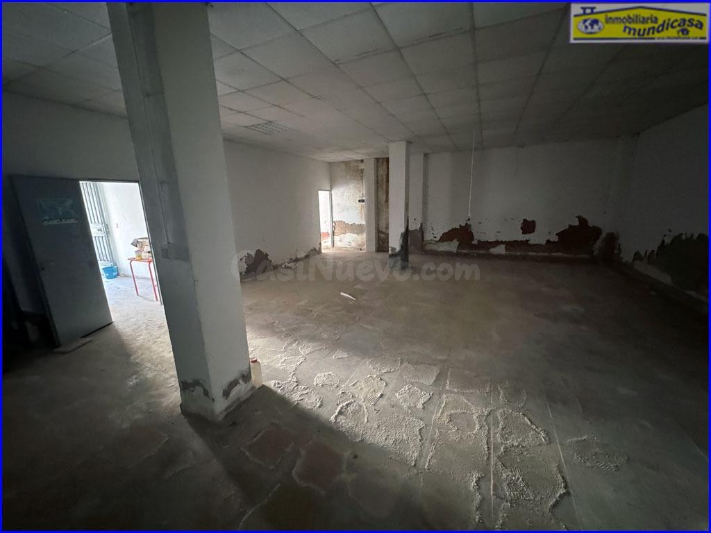 Amplio Local Comercial en Santomera - Oportunidad Única - foto 3