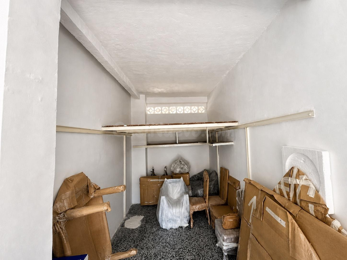 Amplio trastero de 23 m2 en planta baja, situado en  la zona de La Albufereta (Alicante). - foto 4