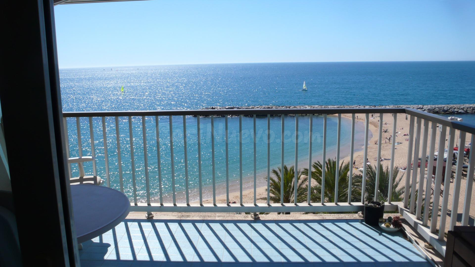 Fantastico apartamento 3 habitaciones a pie de playa