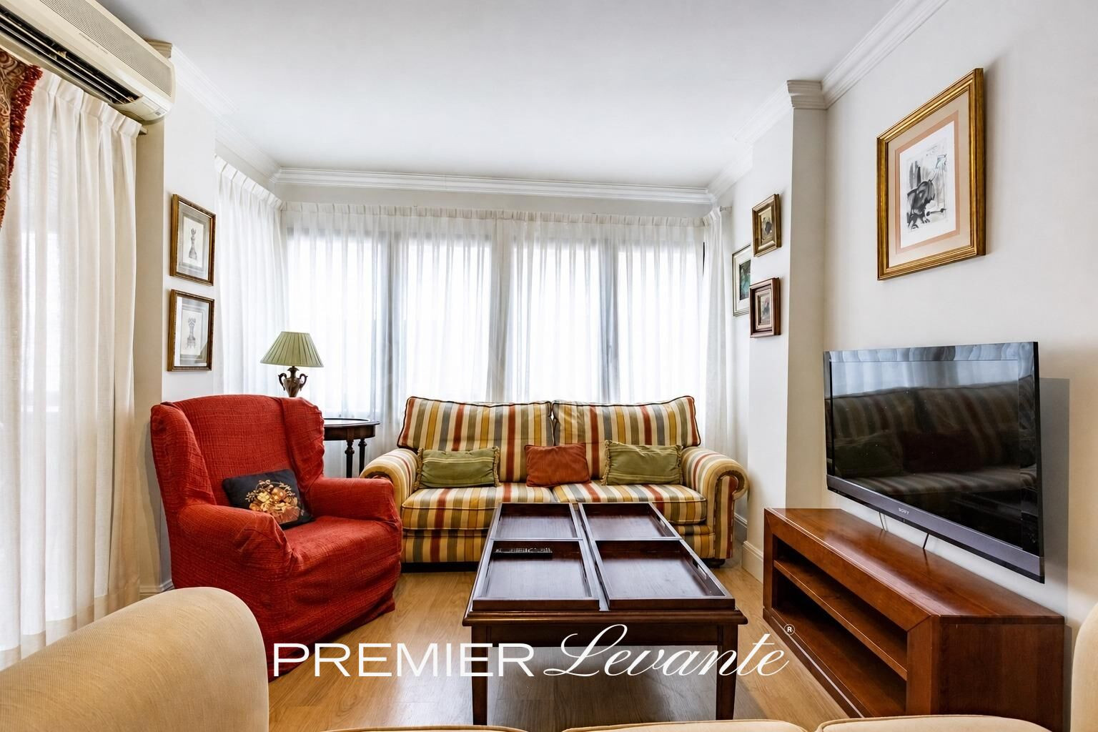 Amplia vivienda en el centro de Alicante, junto a Renfe, Luceros y Maisonnave