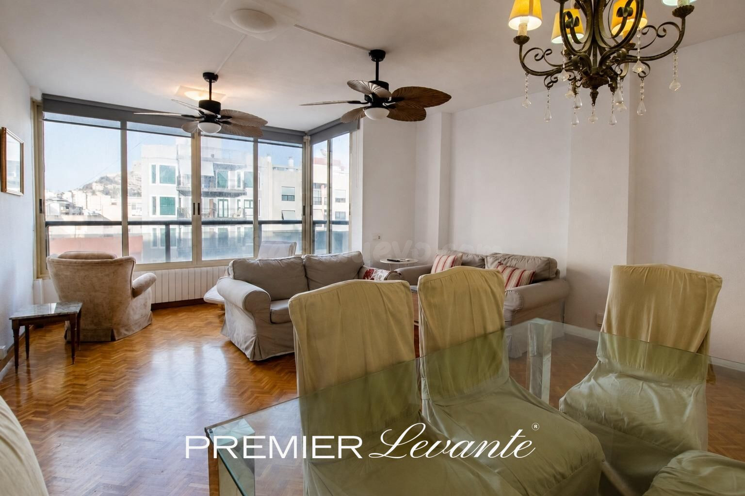 Piso en alquiler en Avenida Federico Soto, pleno centro de Alicante — 1.300 €/mes - foto 2