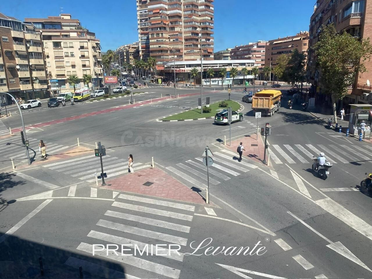 CÉNTRICO PISO EN BENIDORM - foto 3