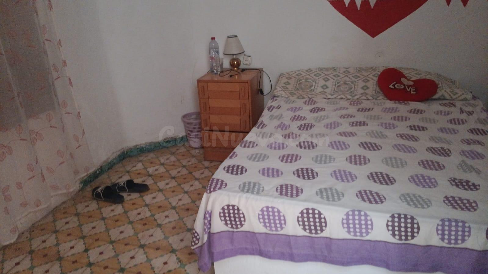 SE VENDE CASA EN ALGUAZAS - foto 4