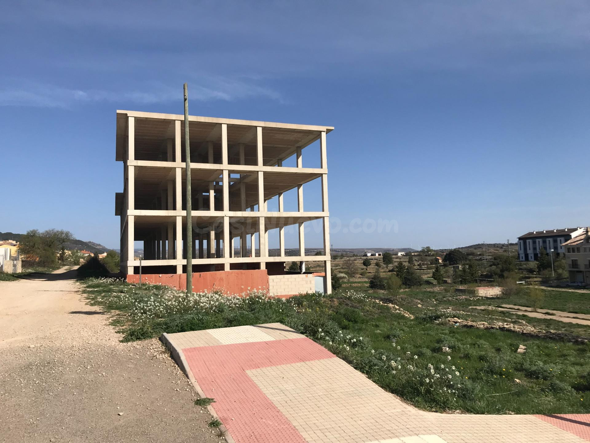 ESTUPENDO SOLAR EN VILLAFRANCA DEL CID PARA NUEVA PROMOCION DE VIVIENDAS - foto 5