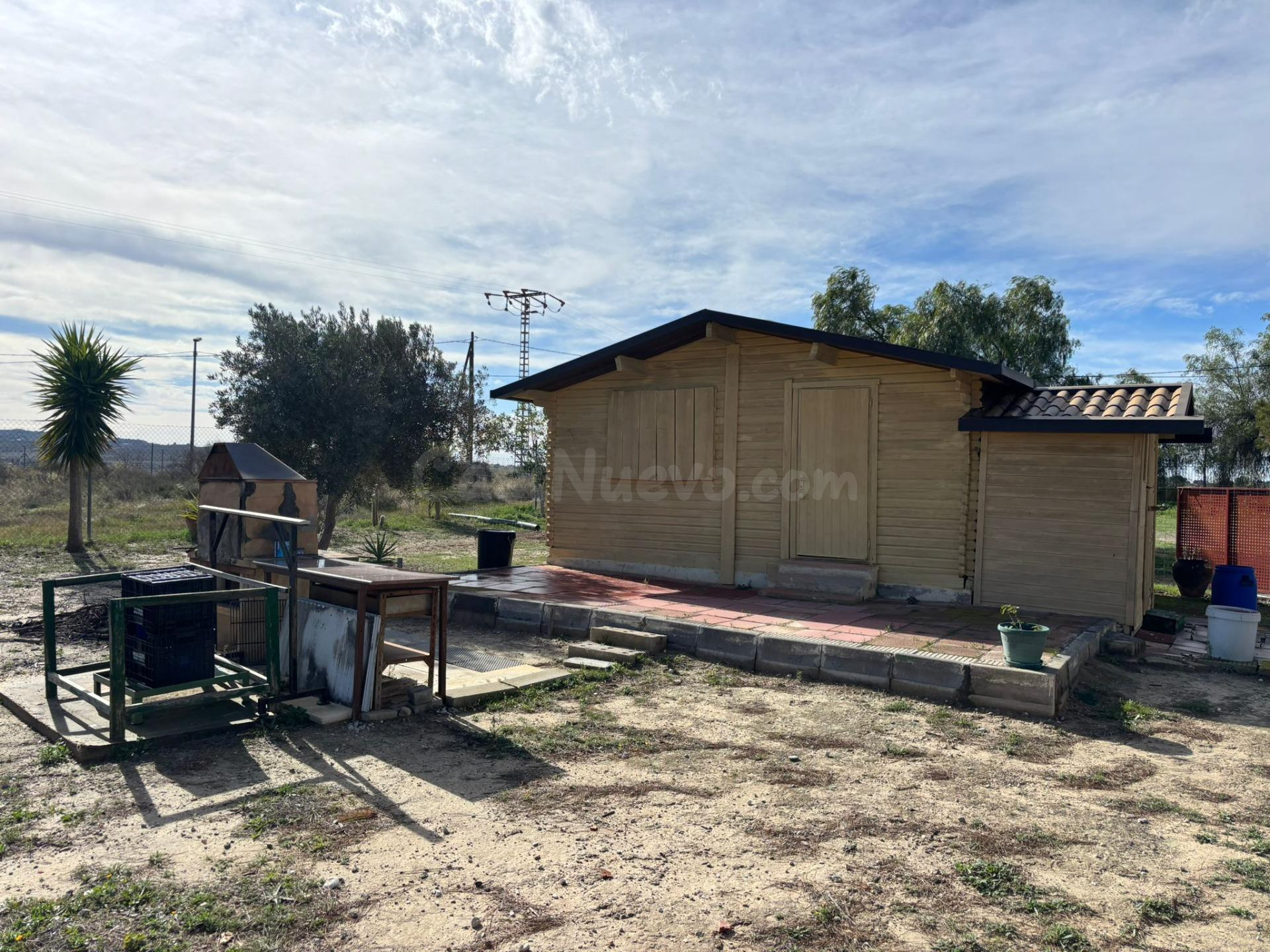 SE VENDE TERRENO CON UNA CABAÑA DE MADERA EN FORTUNA - foto 5