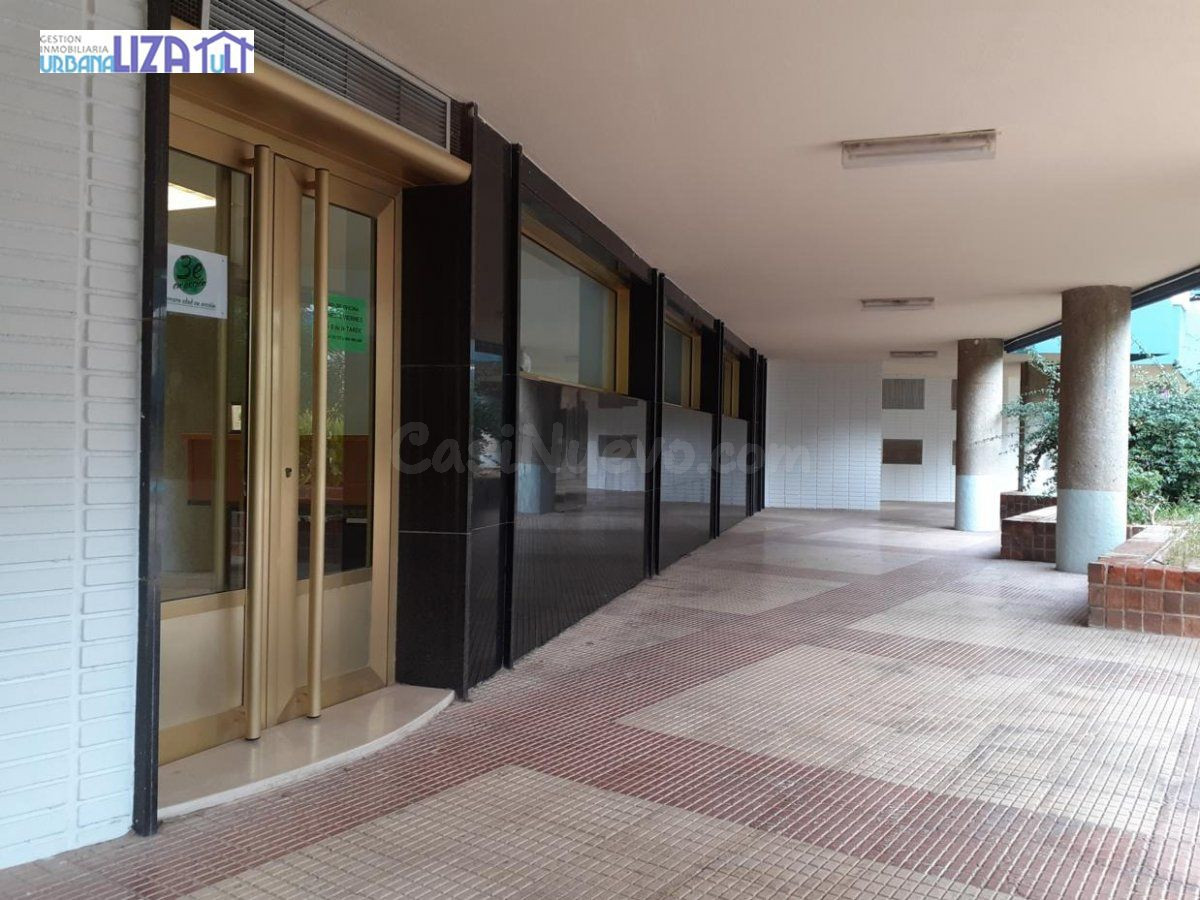 MAGNÍFICO LOCAL EN MAISSONNAVE - foto 2