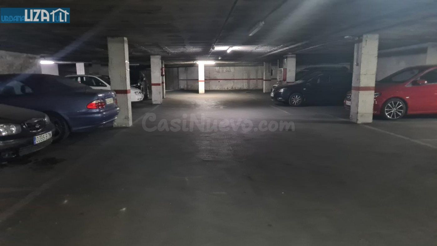Garaje en venta - Altozano