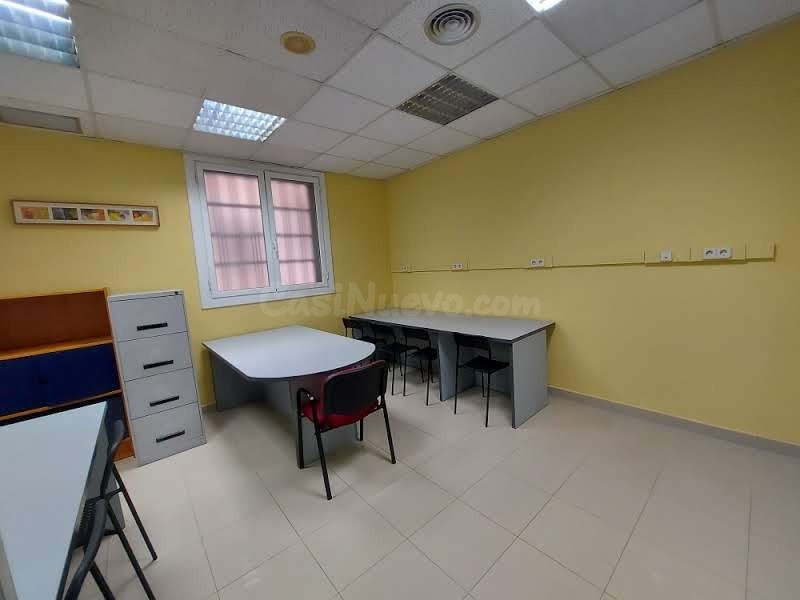 LOCAL CON DOBLE ESCAPARATE - foto 5