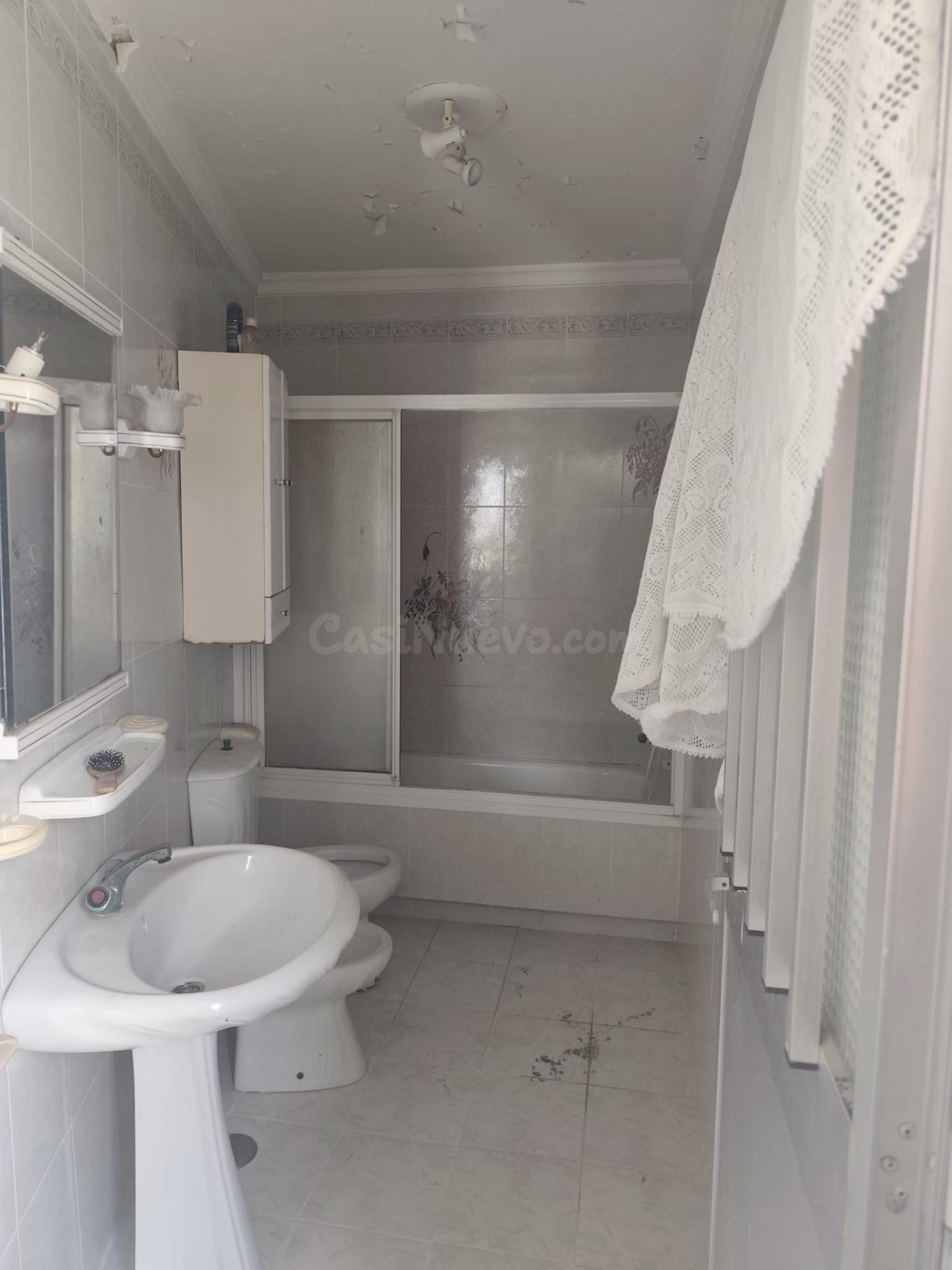 Estupenda casa en planta baja en La Pita - foto 4