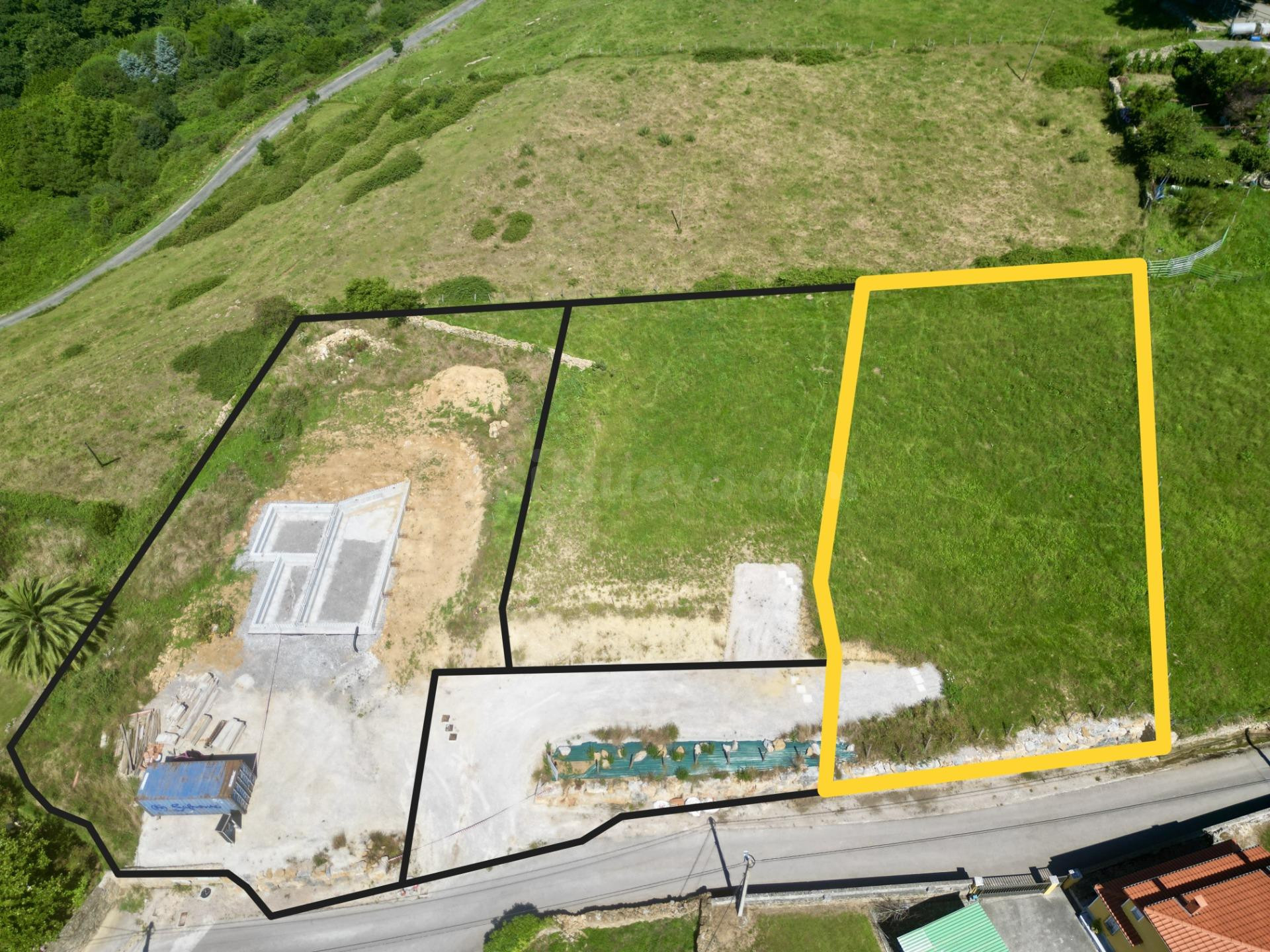 PARCELA EDIFICABLE EN FRESNEDO — FINCA 1 DE 3 | DIVISIÓN HORIZONTAL - foto 3