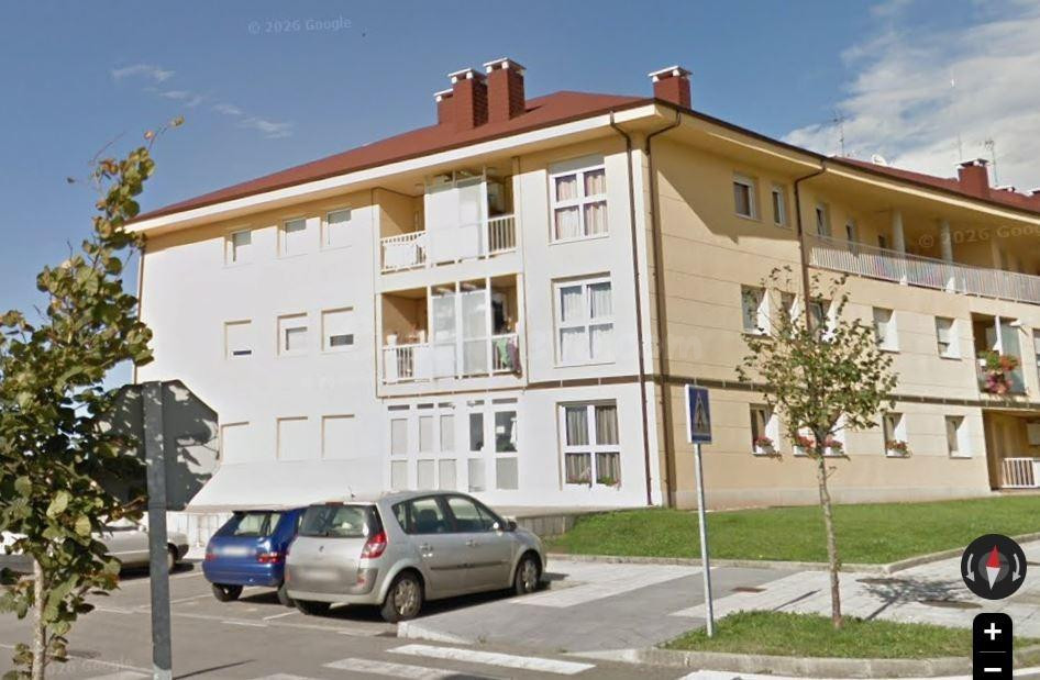 APARTAMENTO CON GARAJE Y TRASTERO EN COMILLAS