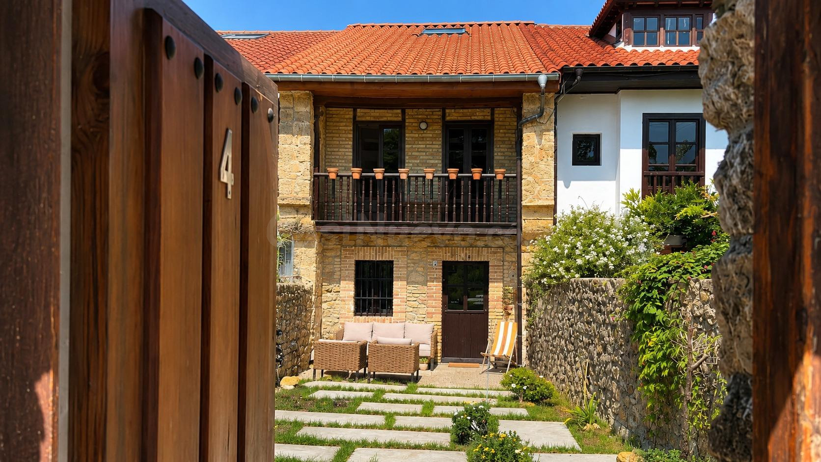 BONITA CASA REHABILITADA EN CECEÑO.