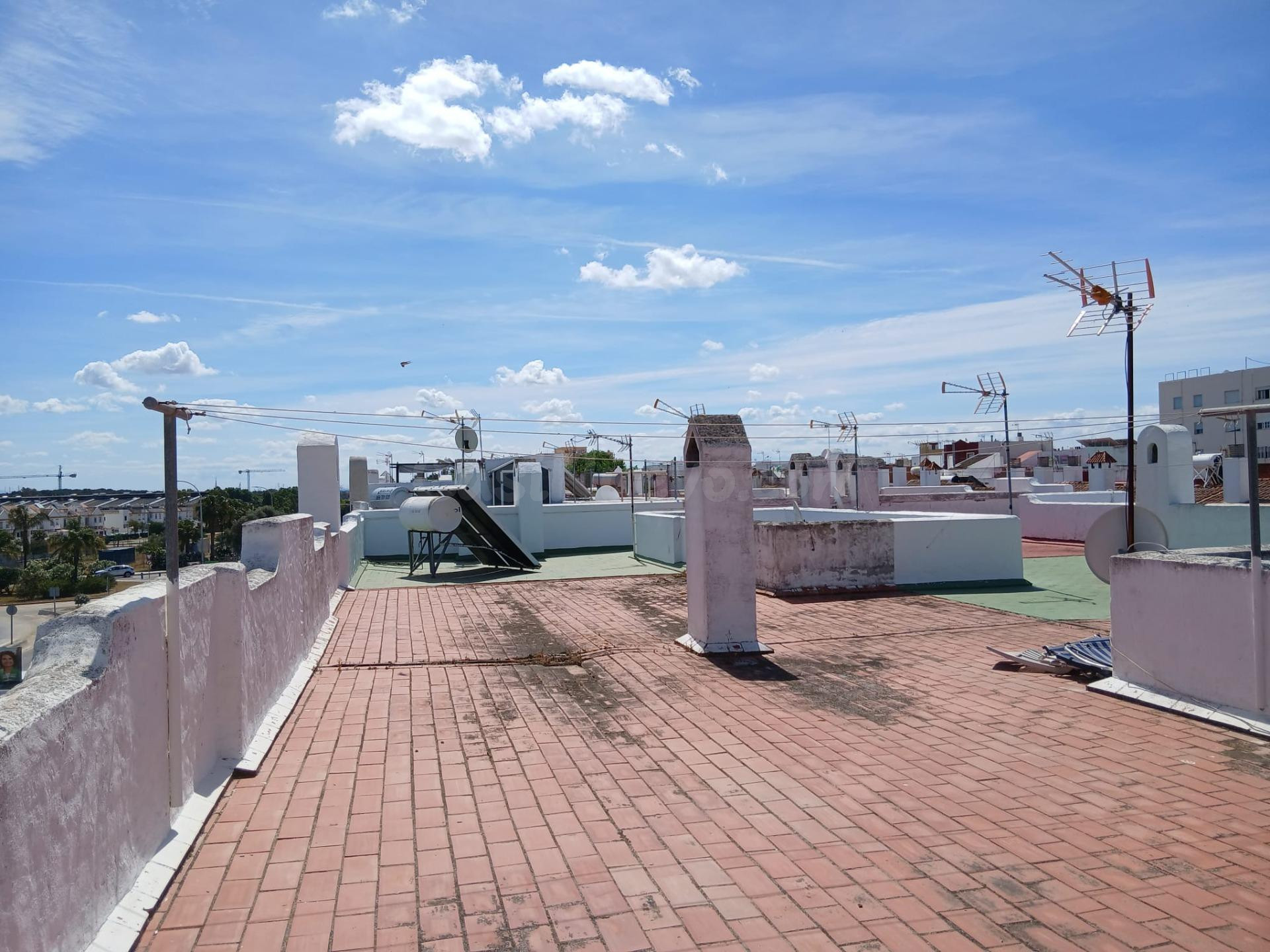 BONITO ADOSADO EN ESPARRAGUERA - foto 4