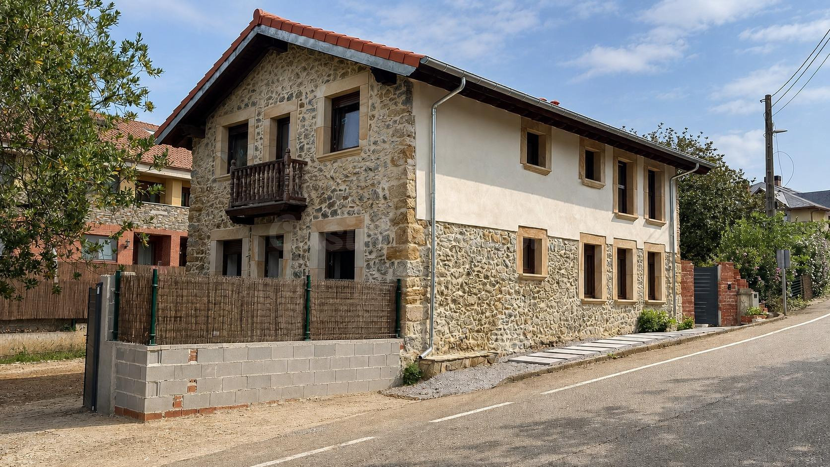 CASA ESTILO MONTAÑESA REHABILITADA EN OREÑA. - foto 4