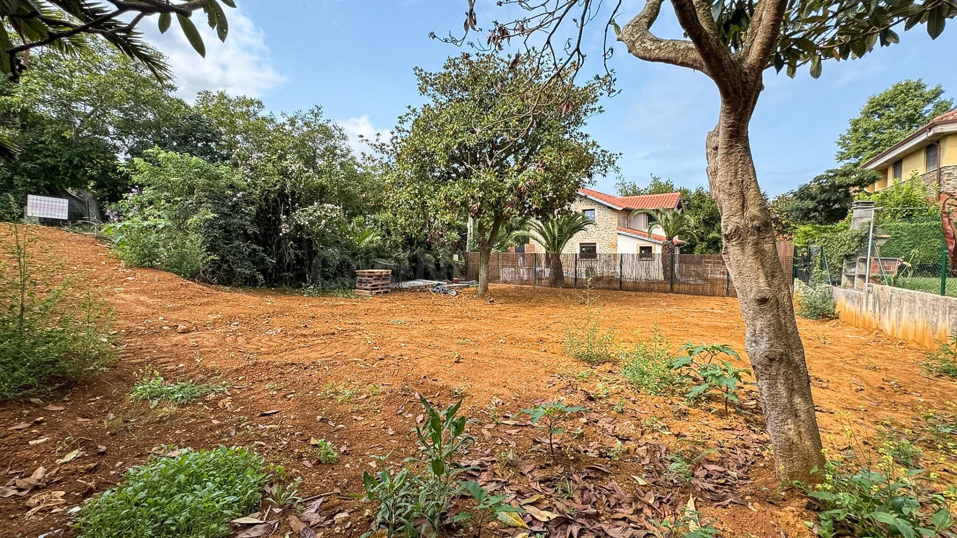 TERRENO URBANO EN CABORREDONDO - OREÑA - foto 2