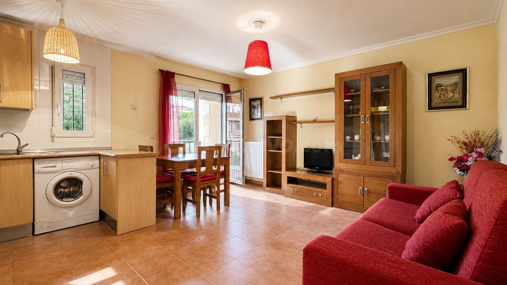 BONITO APARTAMENTO CERCA DE LA PLAYA DE COMILLAS