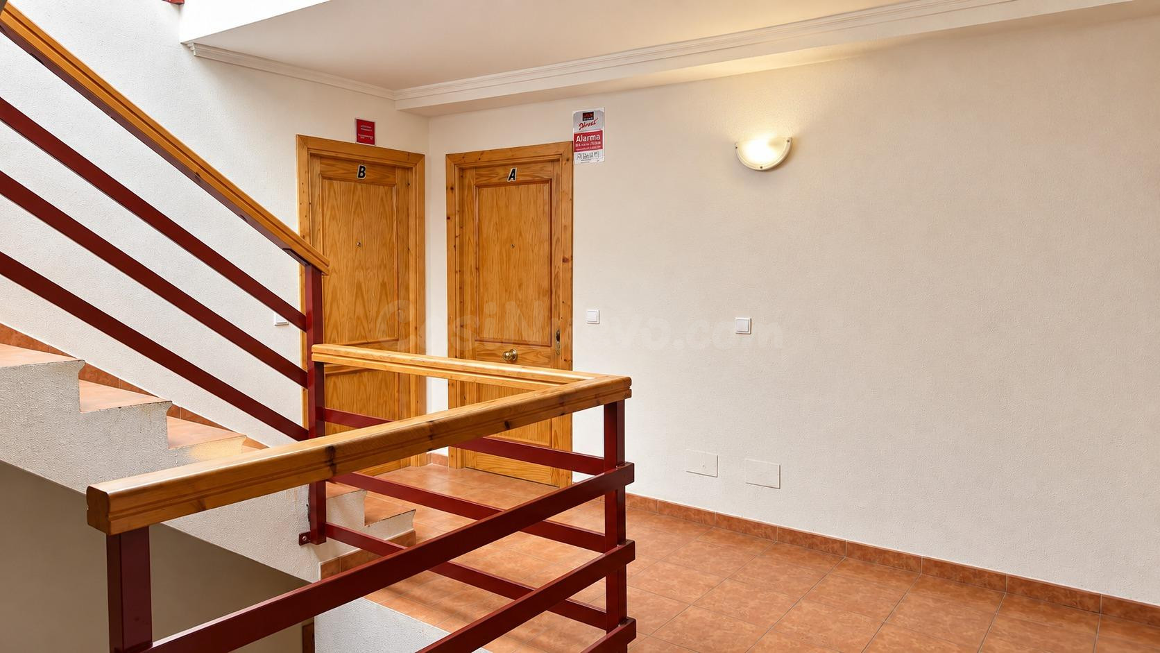 APARTAMENTO CON GARAJE Y TRASTERO JUNTO A COMILLAS - foto 4