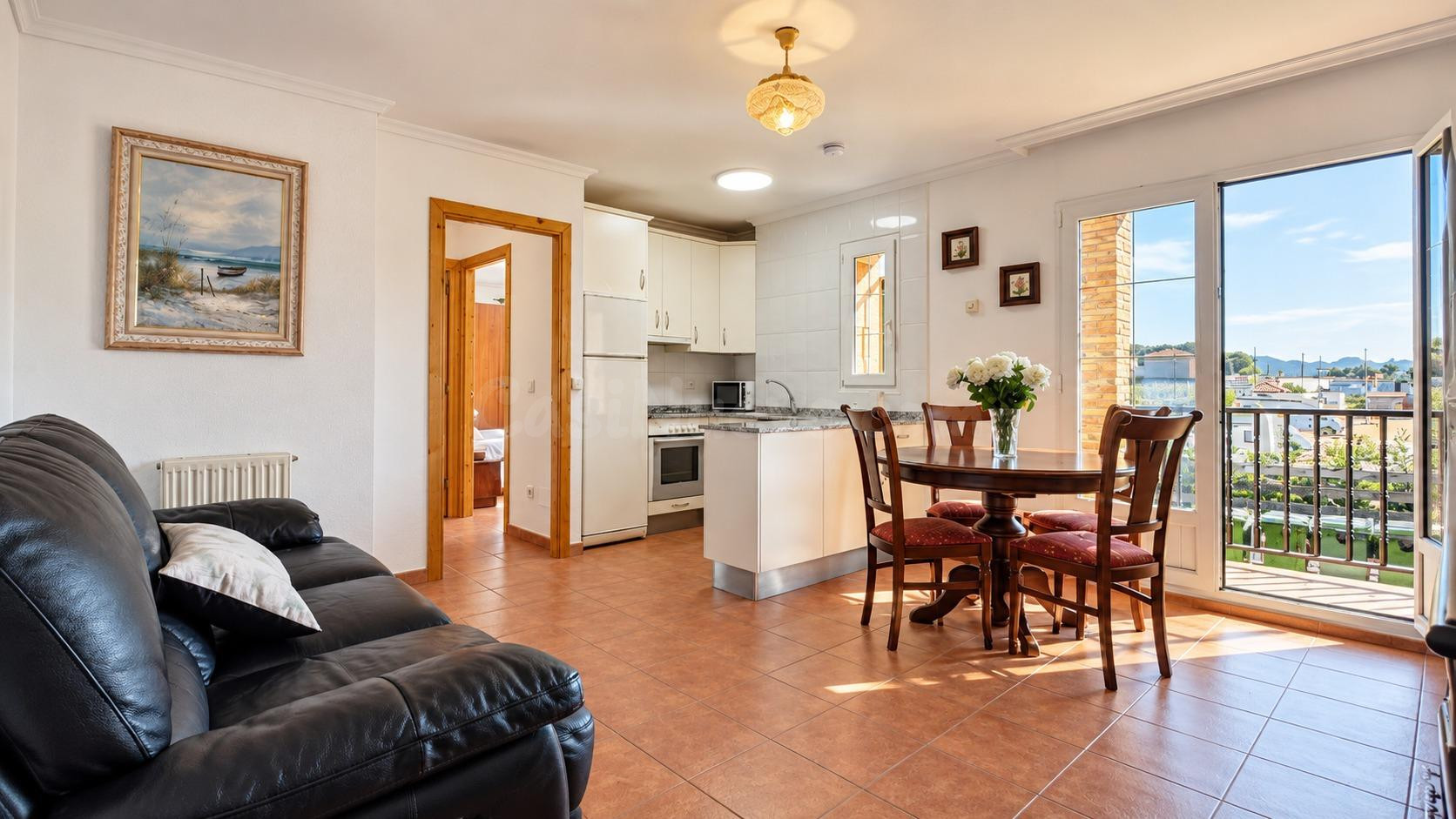 APARTAMENTO CON GARAJE Y TRASTERO JUNTO A COMILLAS - foto 5