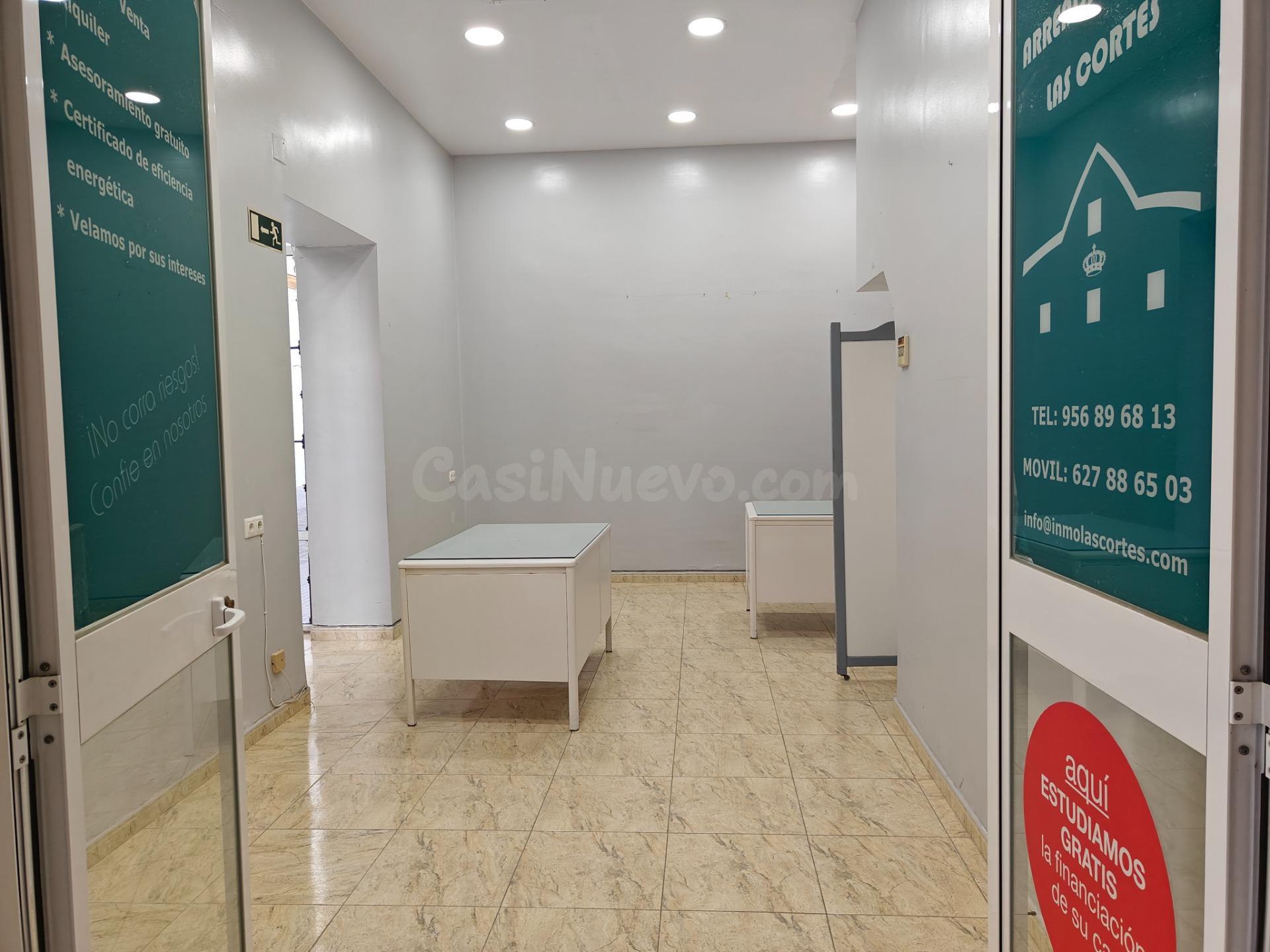 ¡Oportunidad Única! Local Comercial Reformado en San Fernand - foto 4