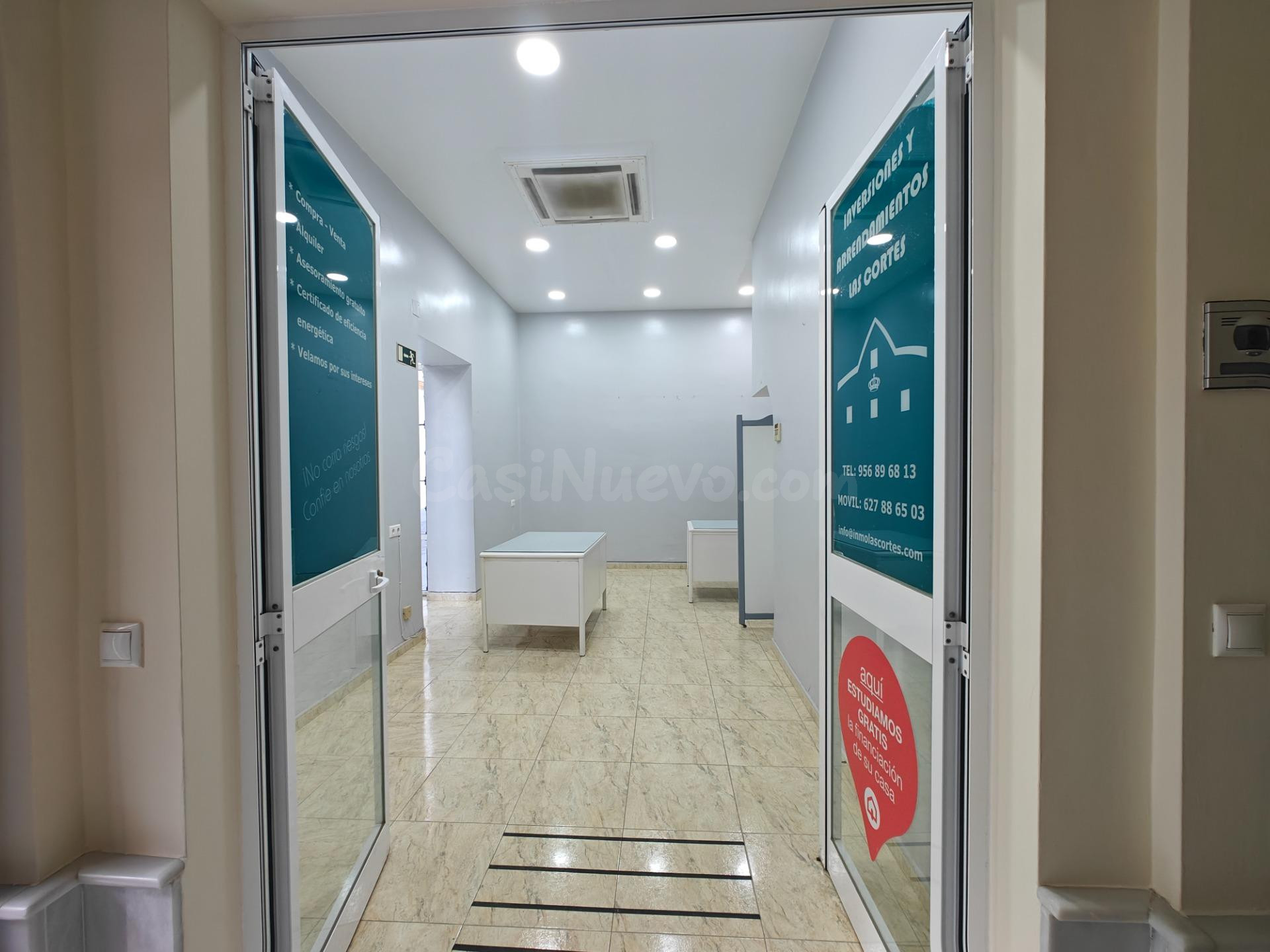 ¡Oportunidad Única! Local Comercial Reformado en San Fernand - foto 5