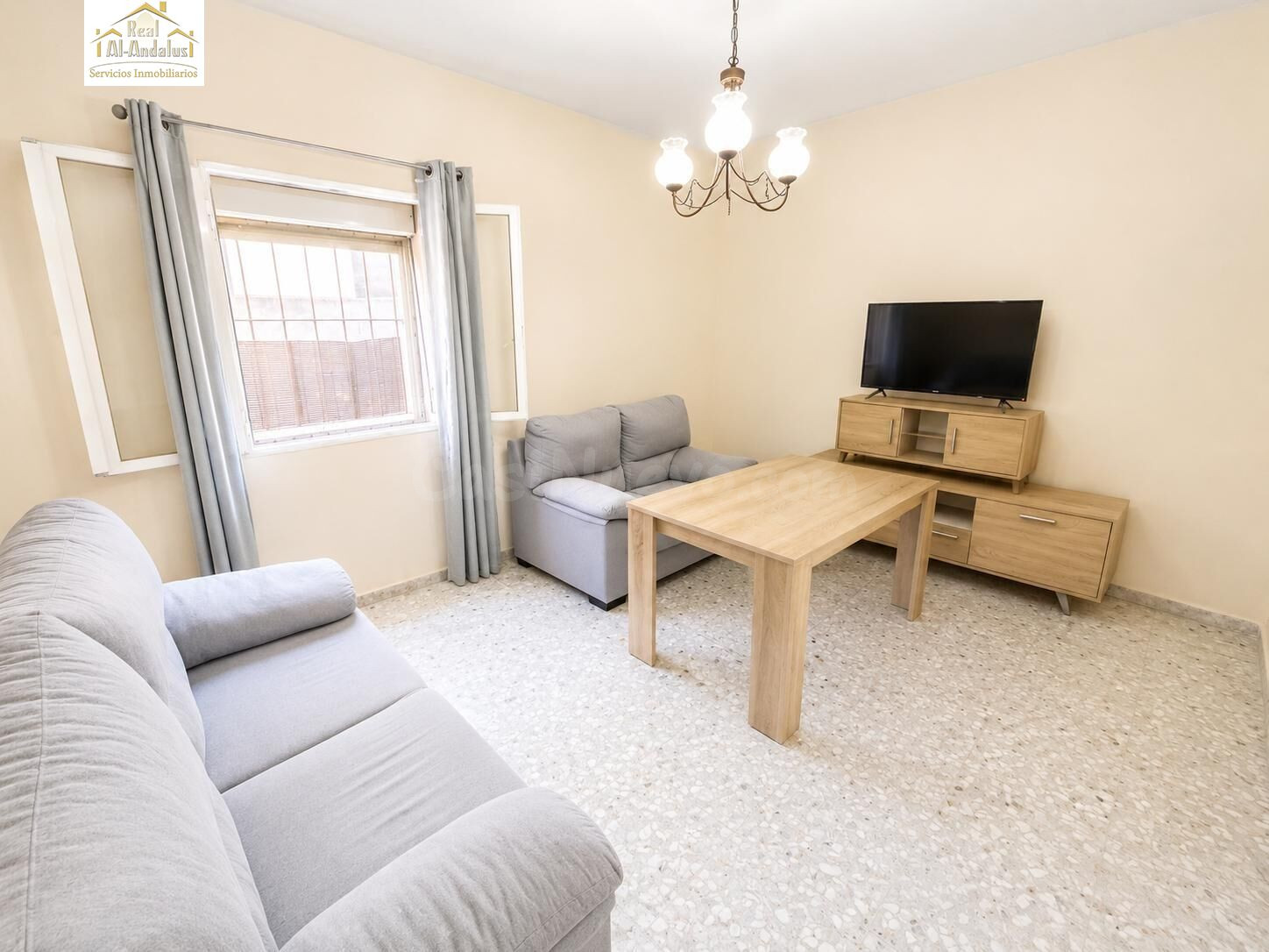 CASA EN VENTA EN EL CENTRO DE PUERTO REAL. - foto 3