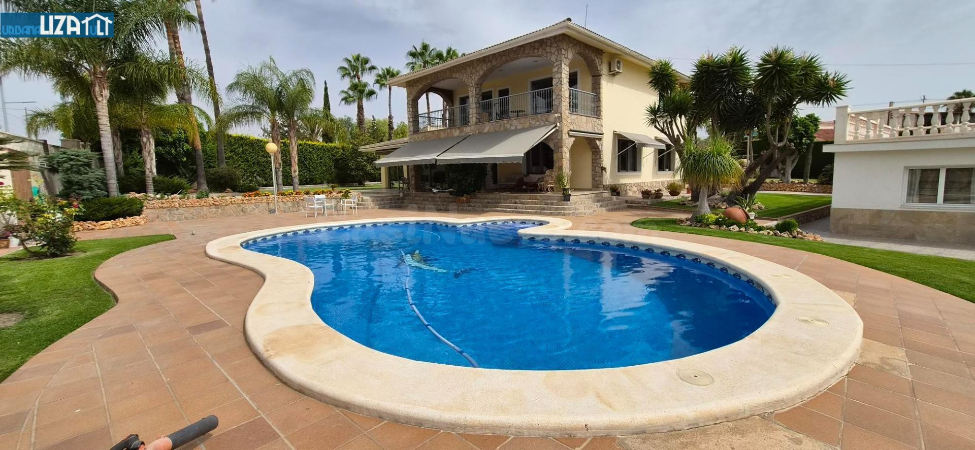 Villa de Lujo Reformada en San Vicente del Raspeig