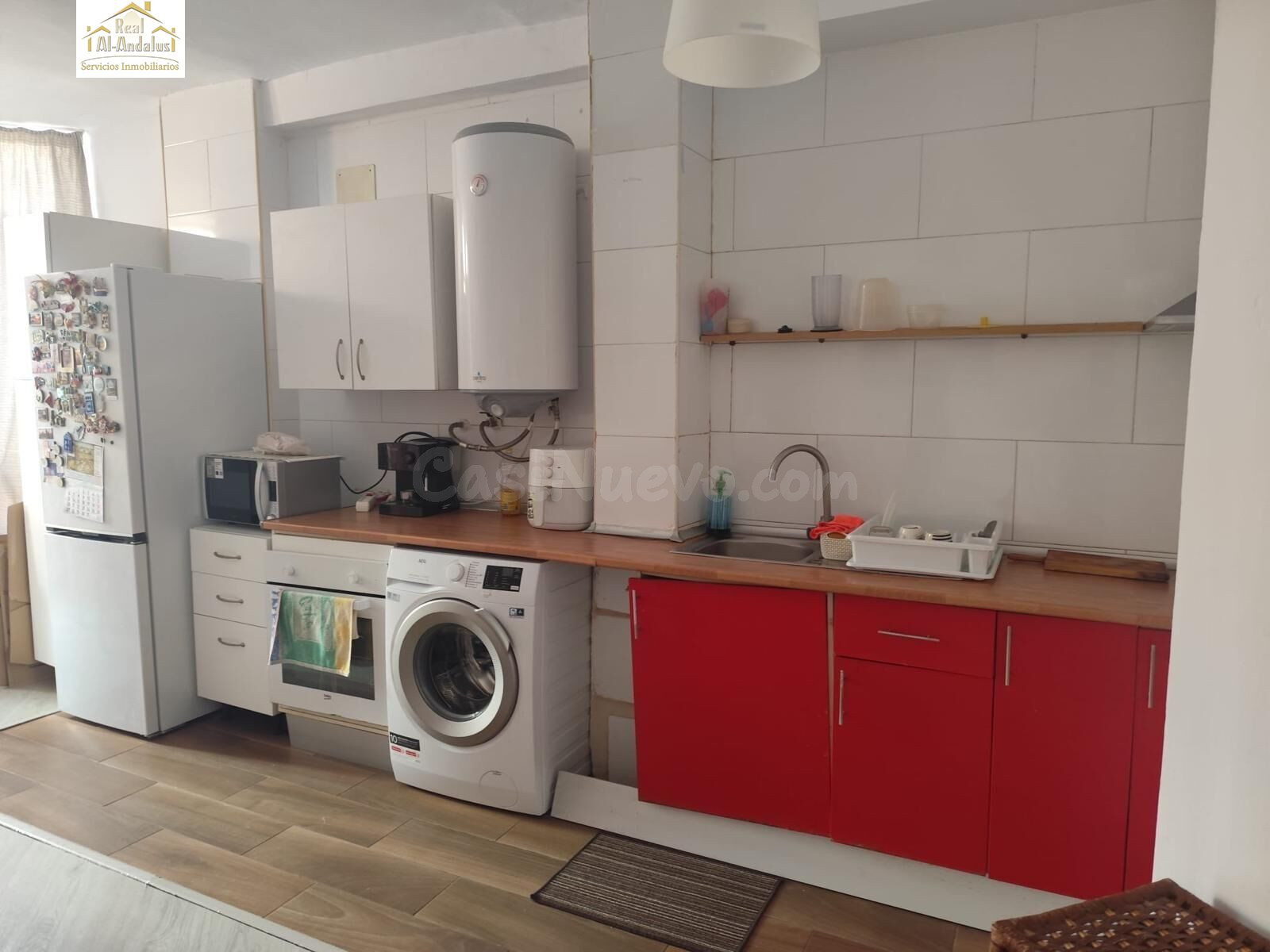 SE VENDE PISO EN CADIZ CAPITAL - foto 2