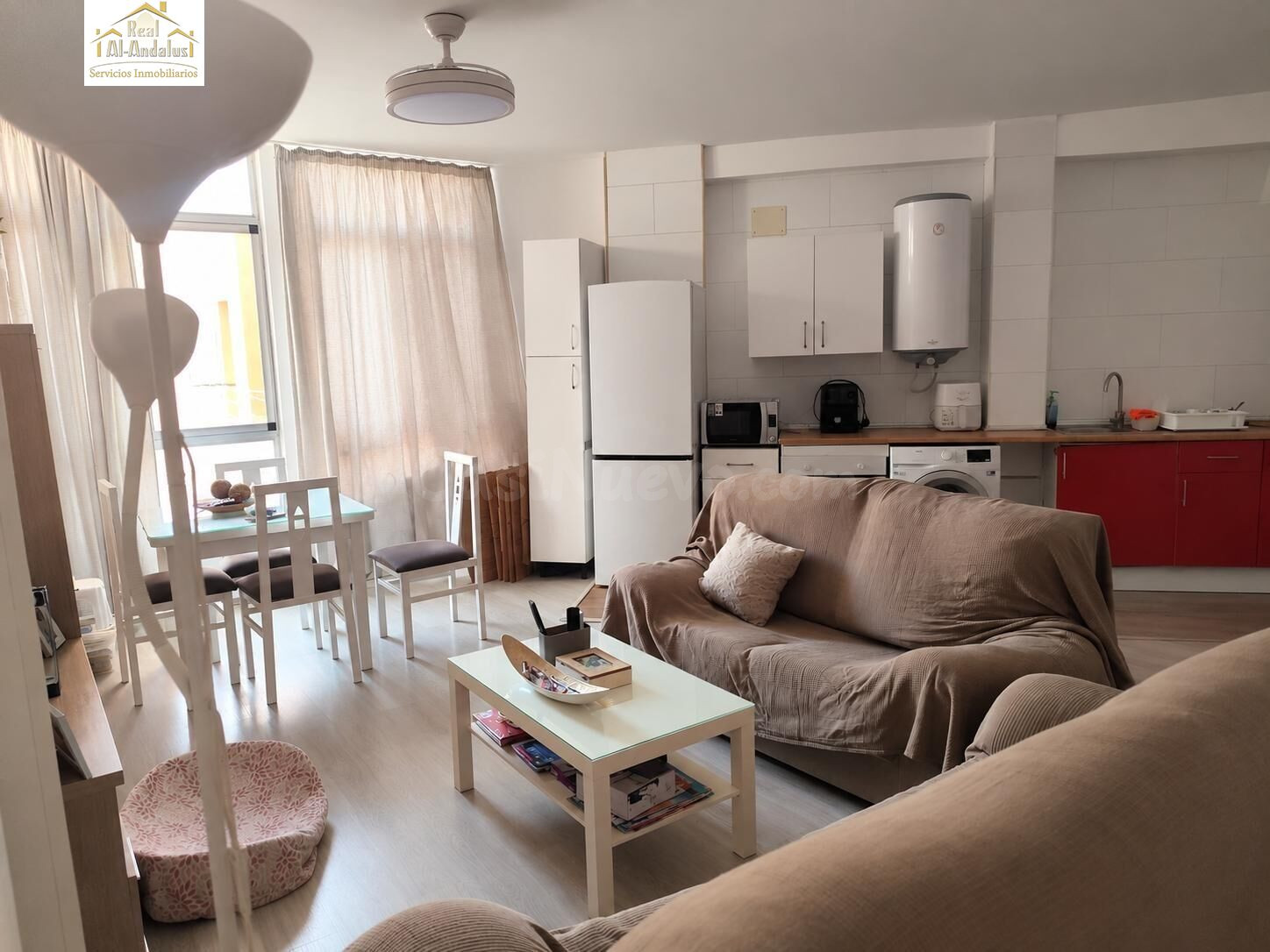 SE VENDE PISO EN CADIZ CAPITAL - foto 4