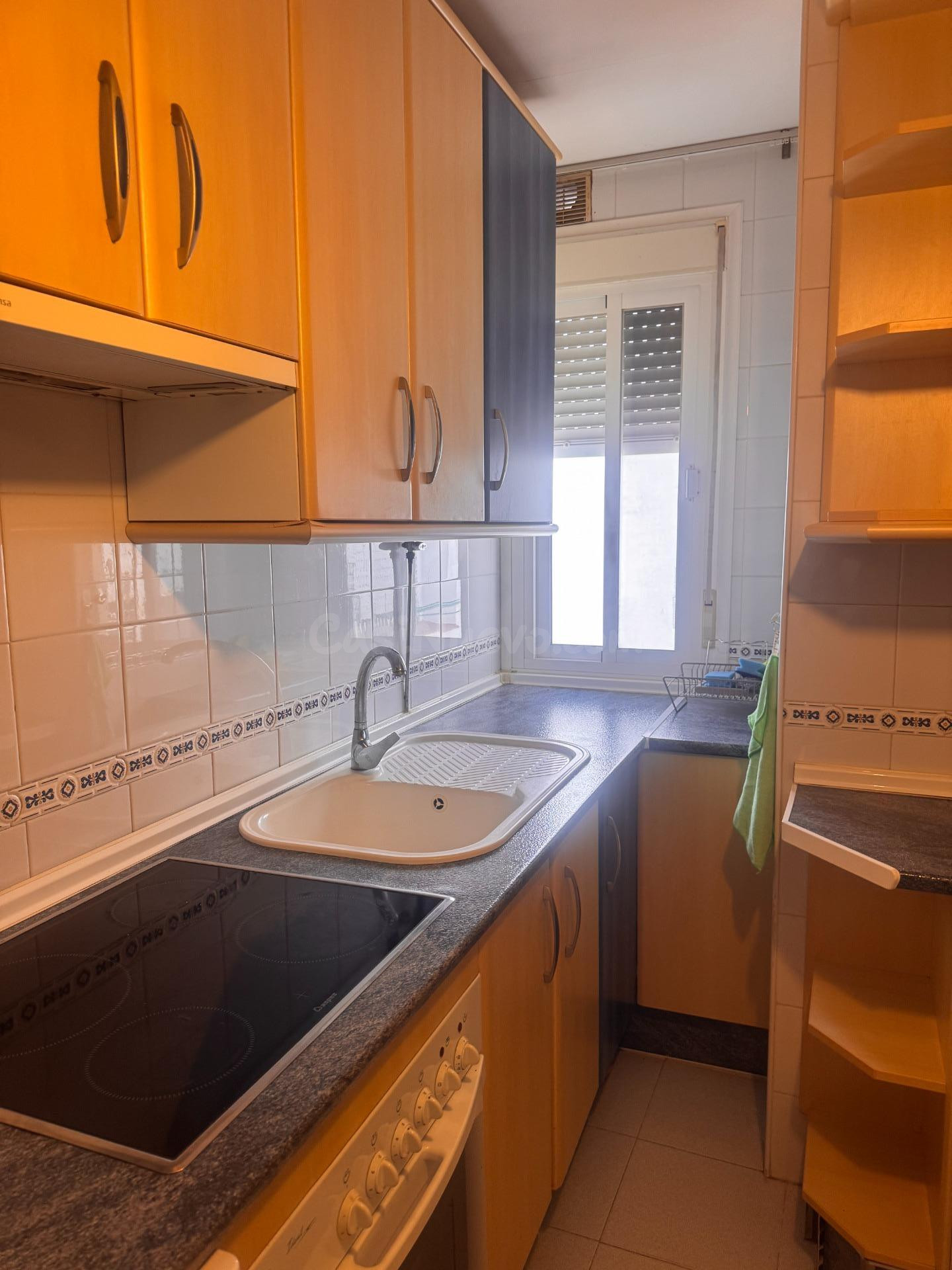 ALQUILER | ACOGEDOR PISO DE 2 habitaciones CON TRASTERO - foto 5