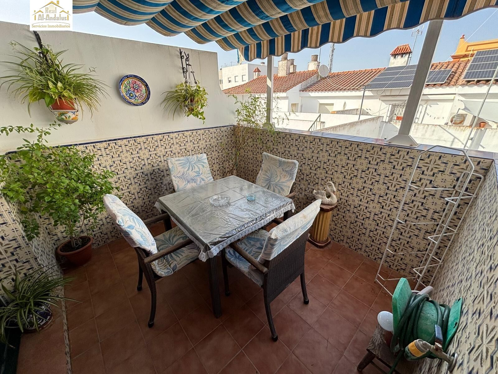 MAGNIFICA CASA  EN PRIMERA PLANTA EN EL CENTRO DE PUERTO REAL