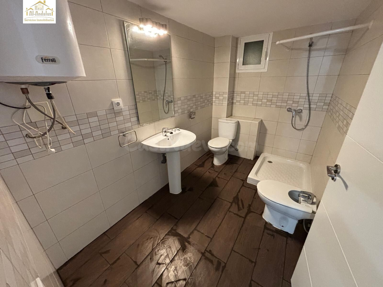 CASA EN PLANTA BAJA TOTALMENTE REFORMADA - foto 4