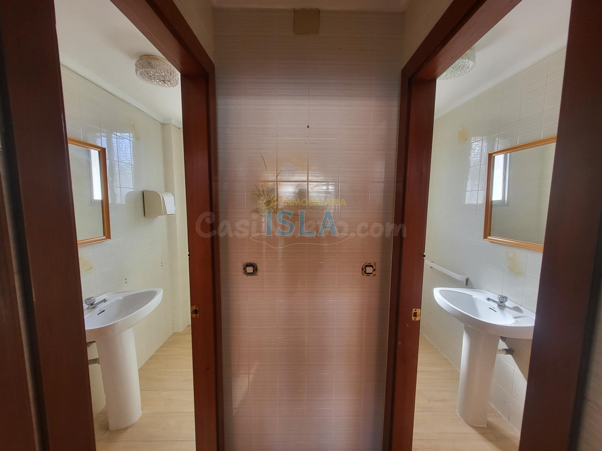 Local comercial 93m² en venta - Isla playa - foto 5