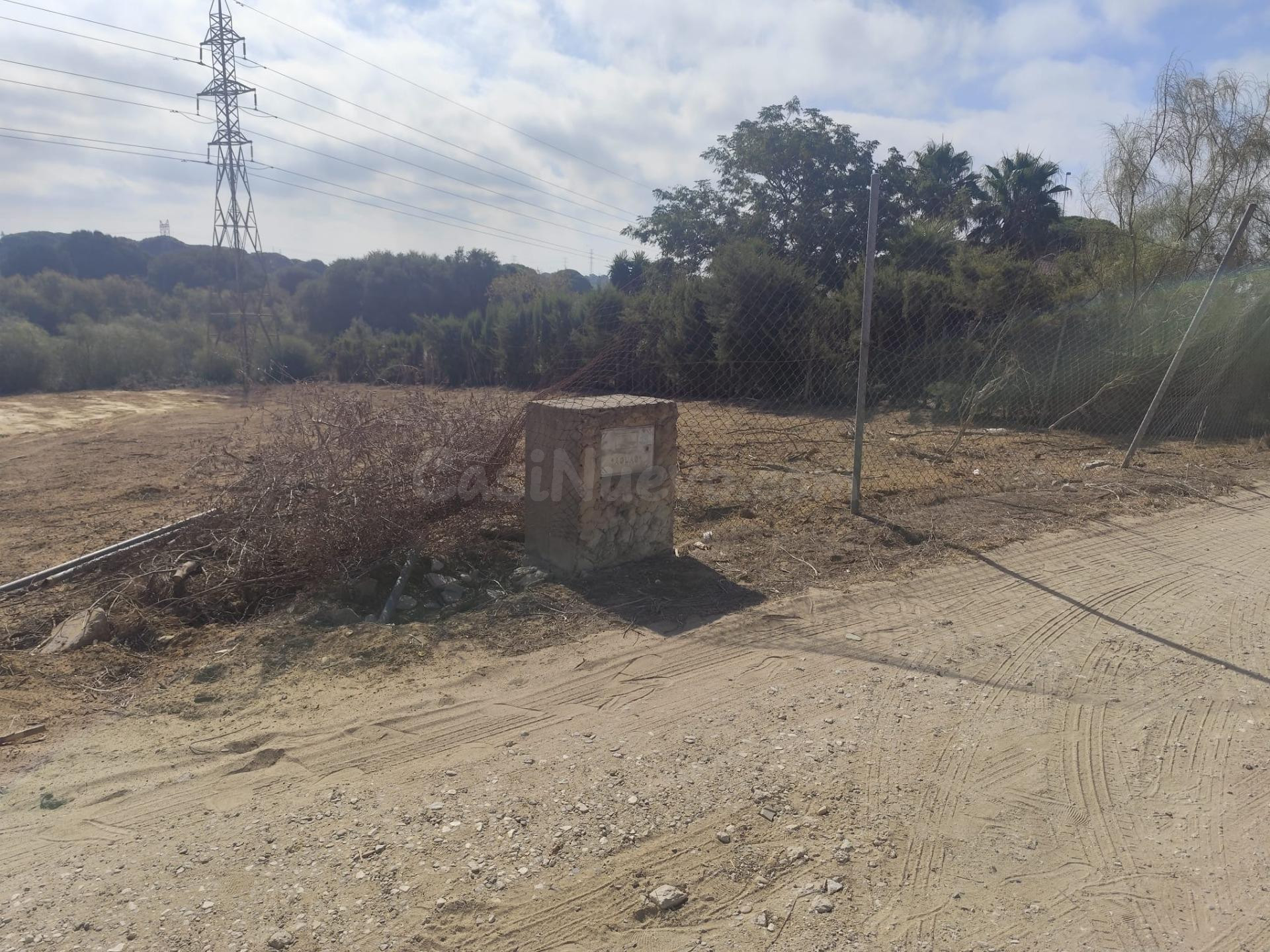 SE VENDE MAGNIFICA PARCELA RUSTICA CON AGUA DE RED CERCA DEL HOSPITAL - foto 4