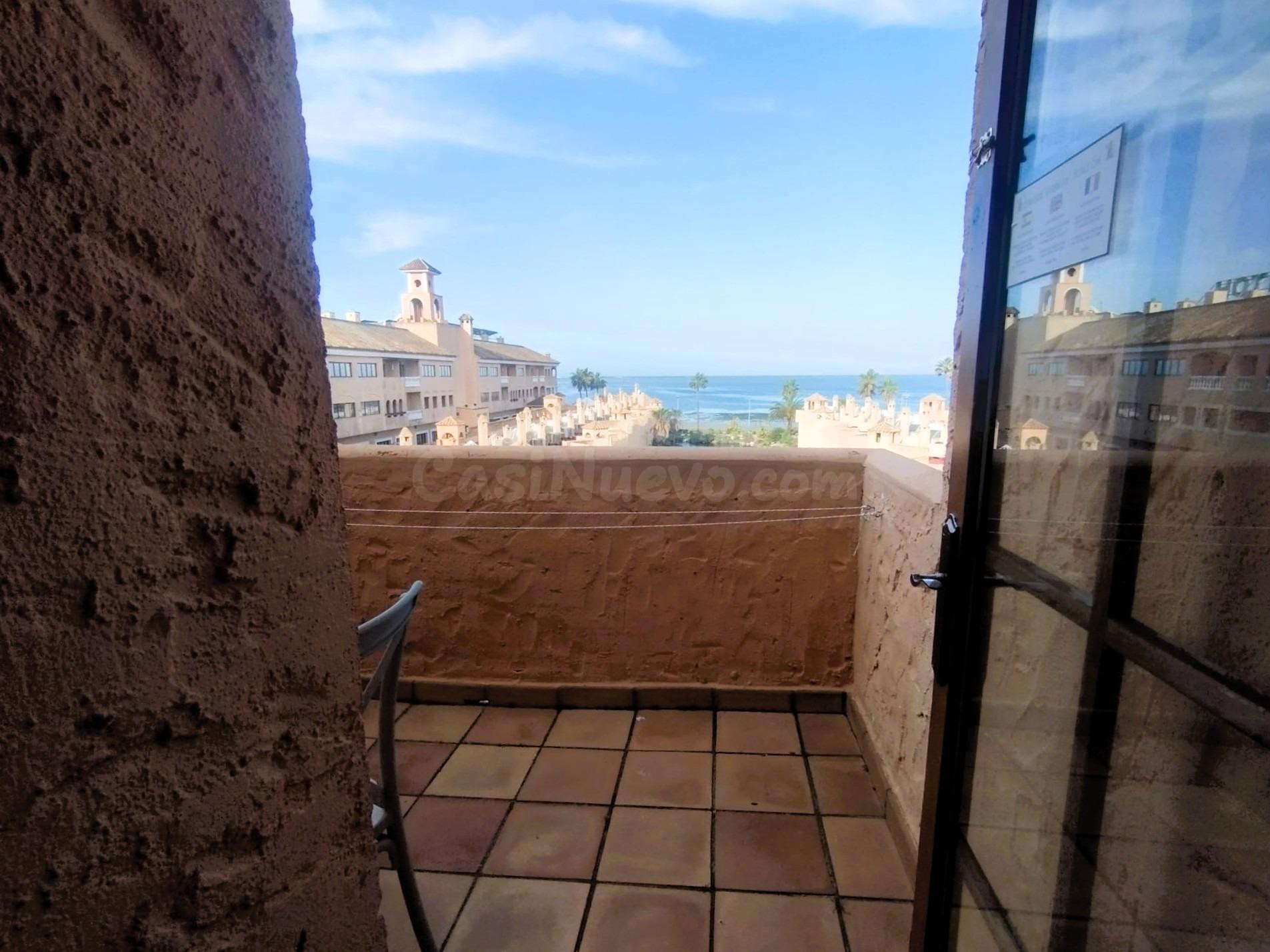 Estudio en Bahia sur - ¡Ideal inversión! - foto 4