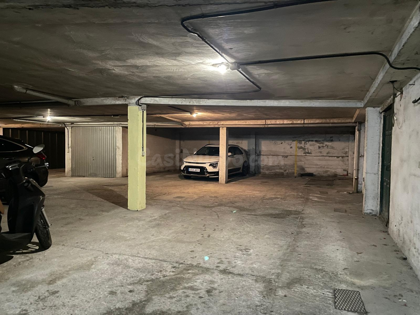 SE VENDE PLAZA DE GARAJE EN ZONA ALTA - foto 3