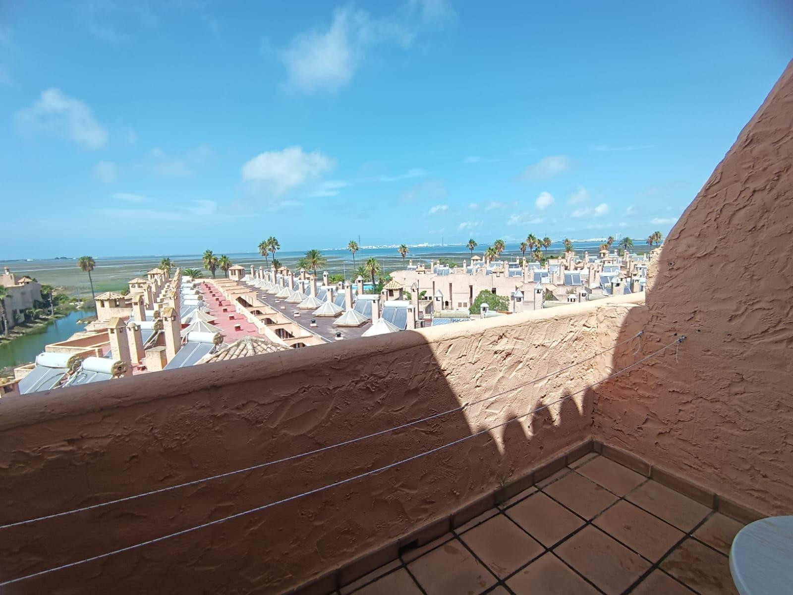 Estudio turístico con terraza y vistas a la Bahía ☀️