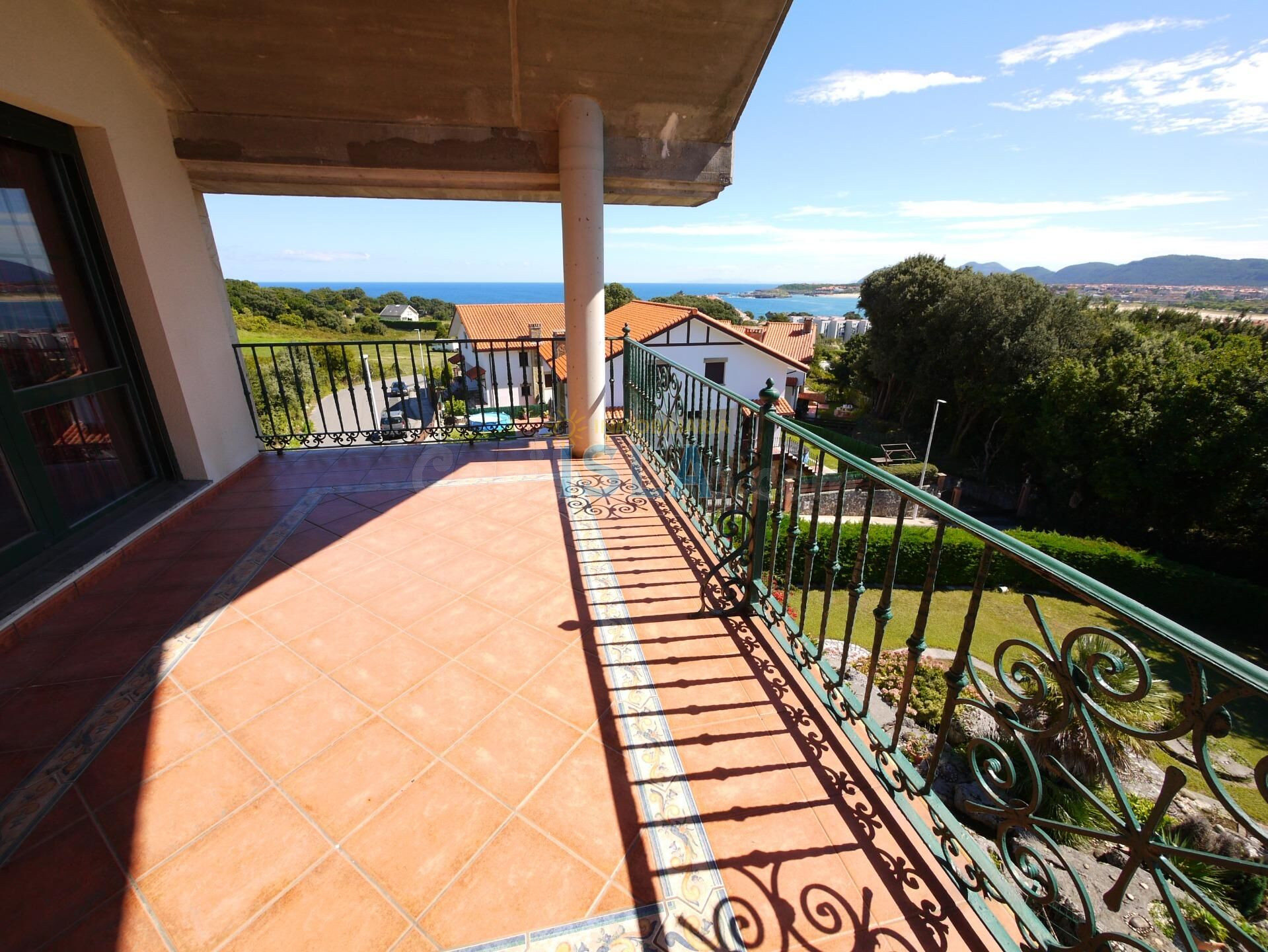 UNA CASA INDIVIDUAL CON VISTAS AL MAR - foto 4