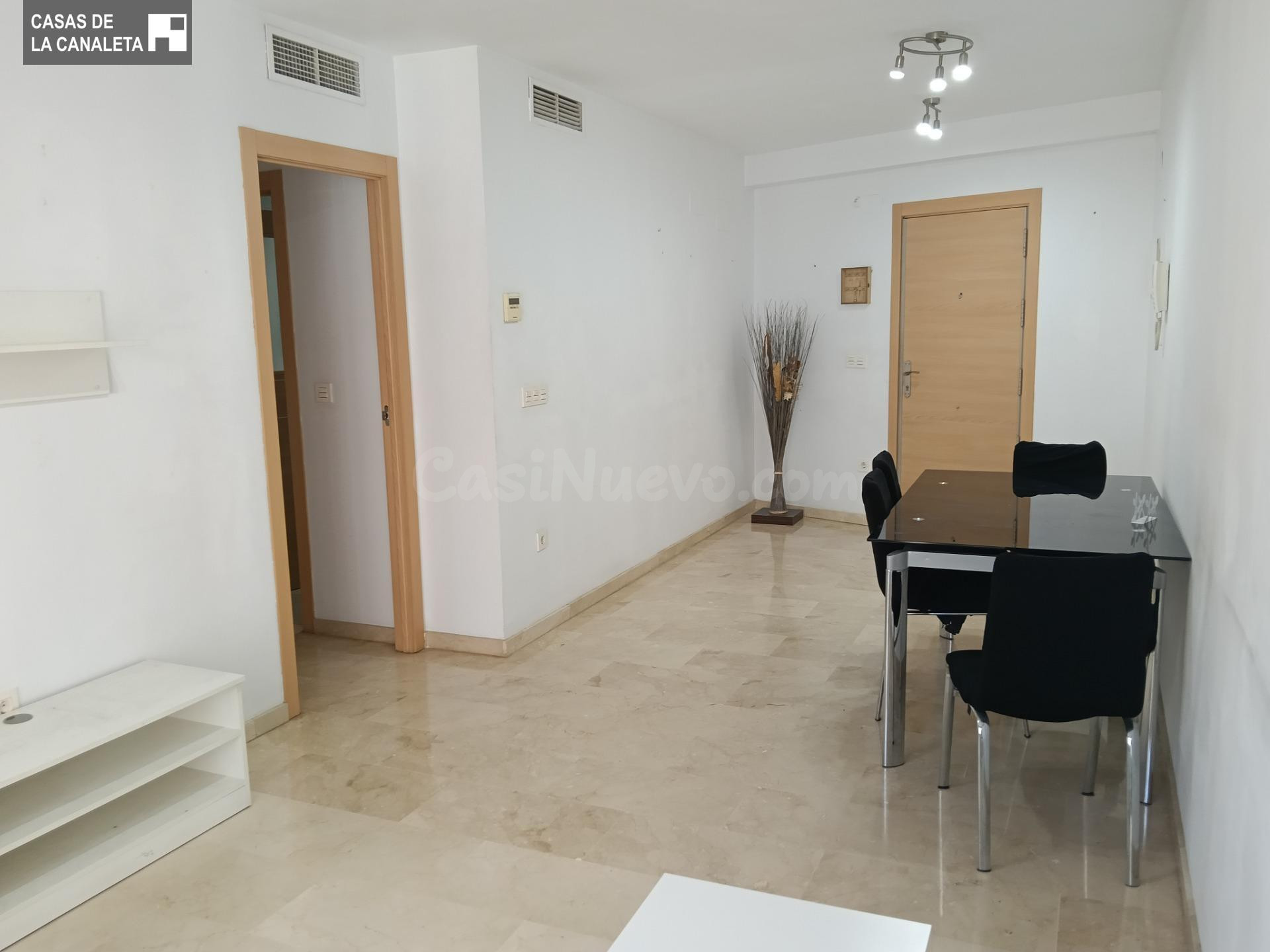PISO SEMINUEVO AL LADO DEL PARQUE DE CABECERA - foto 3