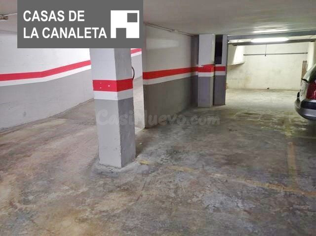 PLAZA DE GARAJE CON TRASTERO