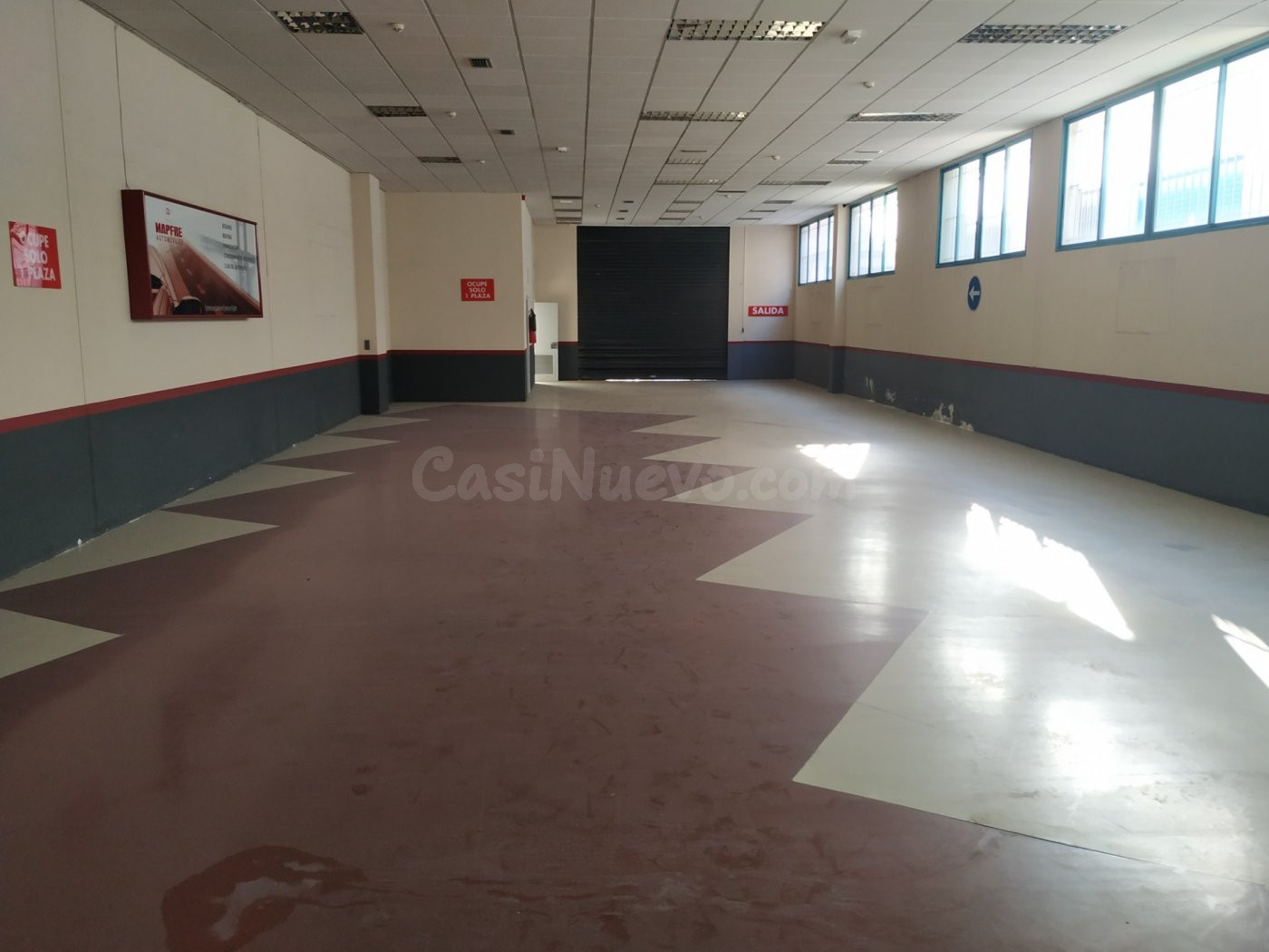 POLIGONO INDUSTRIAL CARRUS - 802 M2 - foto 2
