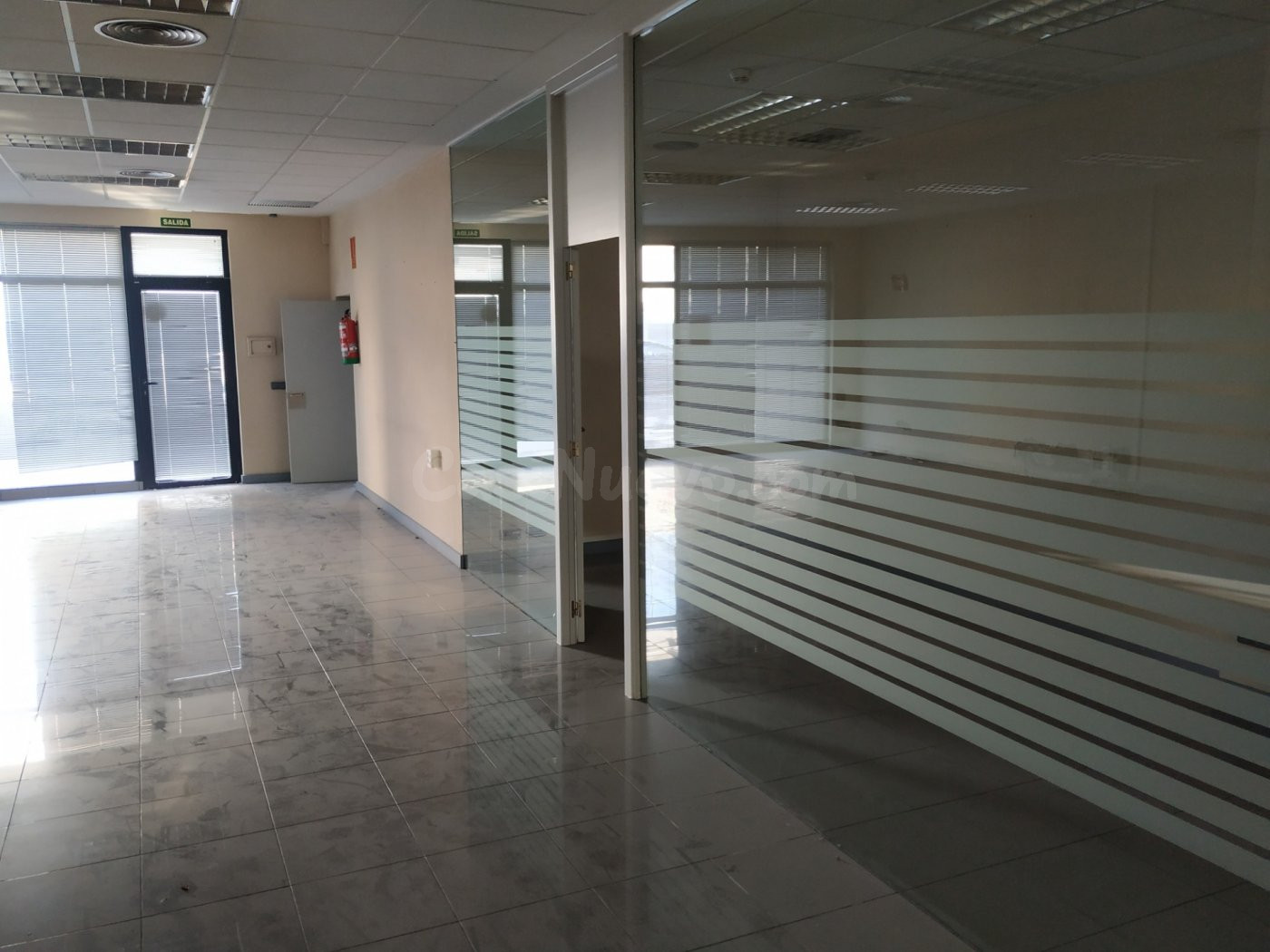 POLIGONO INDUSTRIAL CARRUS - 802 M2 - foto 5