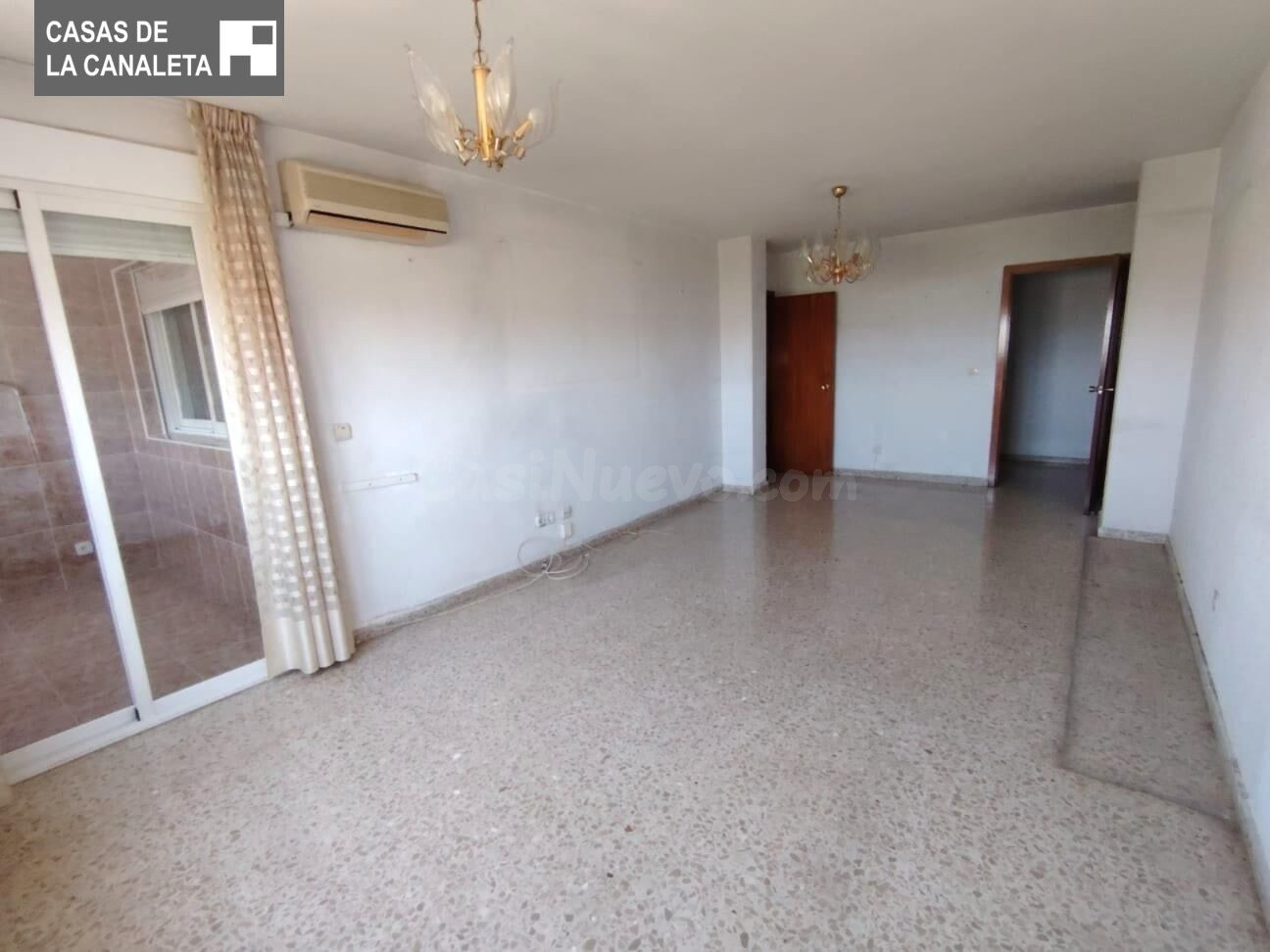 EXCELENTE VIVIENDA CON GARAJE Y TRASTERO, ZONA ALMACID - foto 3