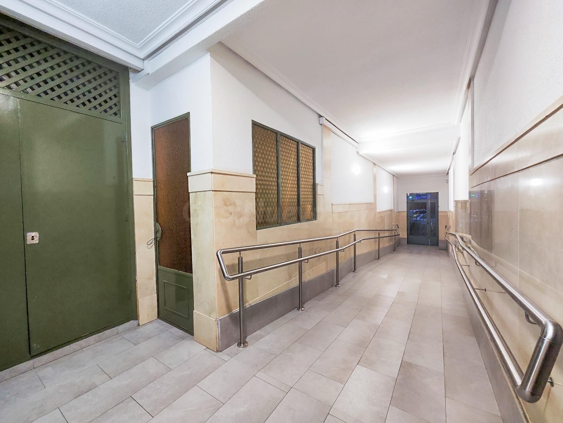 Piso en venta Avenida Maria Auxiliadora Salesianos - foto 2