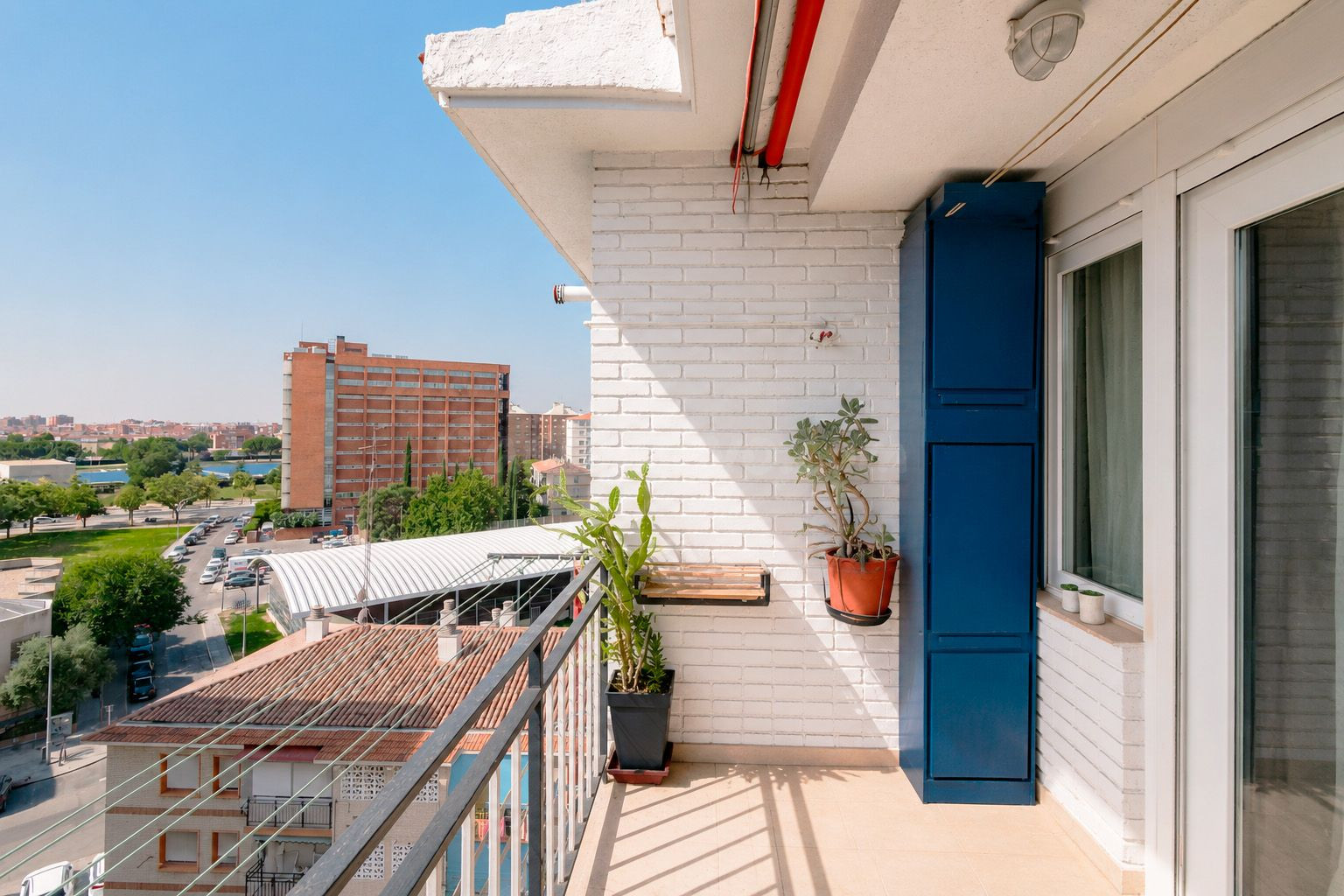 8ª Y ÚLTIMA PLANTA CON TERRAZA, 3 DORMITORIOS Y VISTAS DESPEJADAS EN PORTAZGO - foto 3