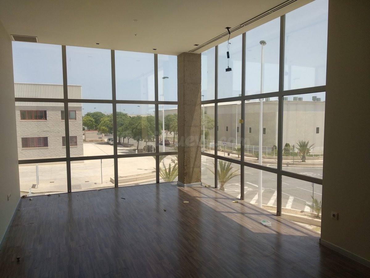 OFICINAS de 381 m2 en ELCHE PARQUE EMPRESARIAL