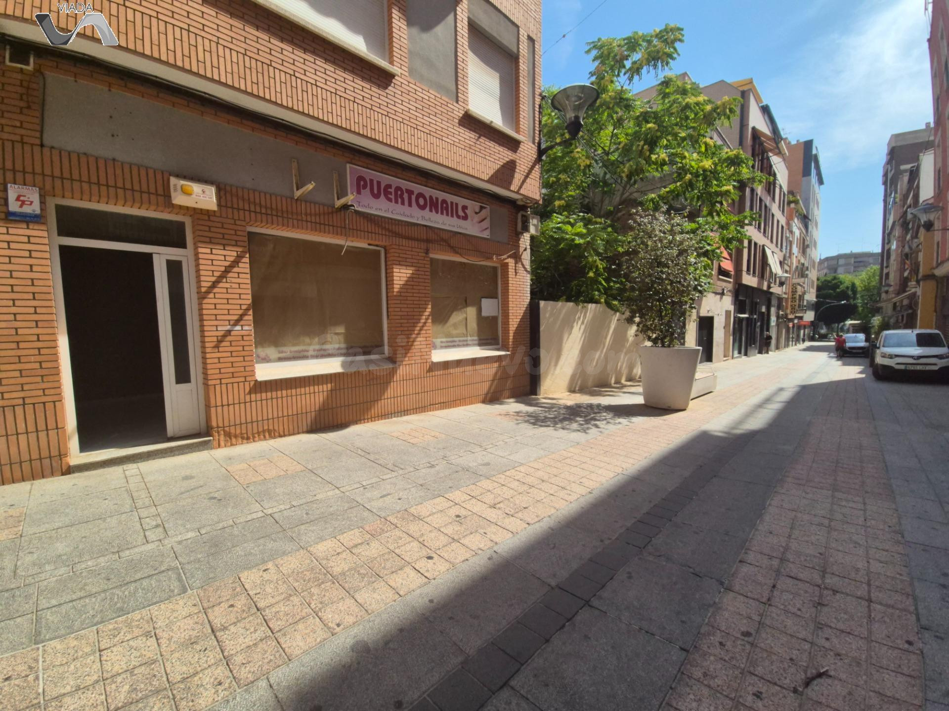 Local comercial 48m² en alquiler - CENTRO - foto 3