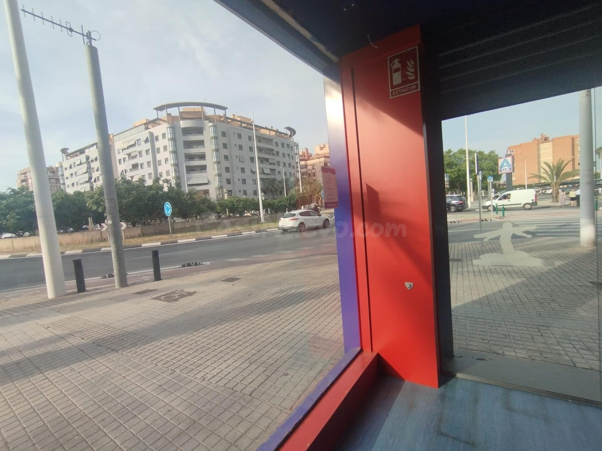 EXCENTE ubicación - LOCAL DE 306 M2 EN ALTABIX - foto 5