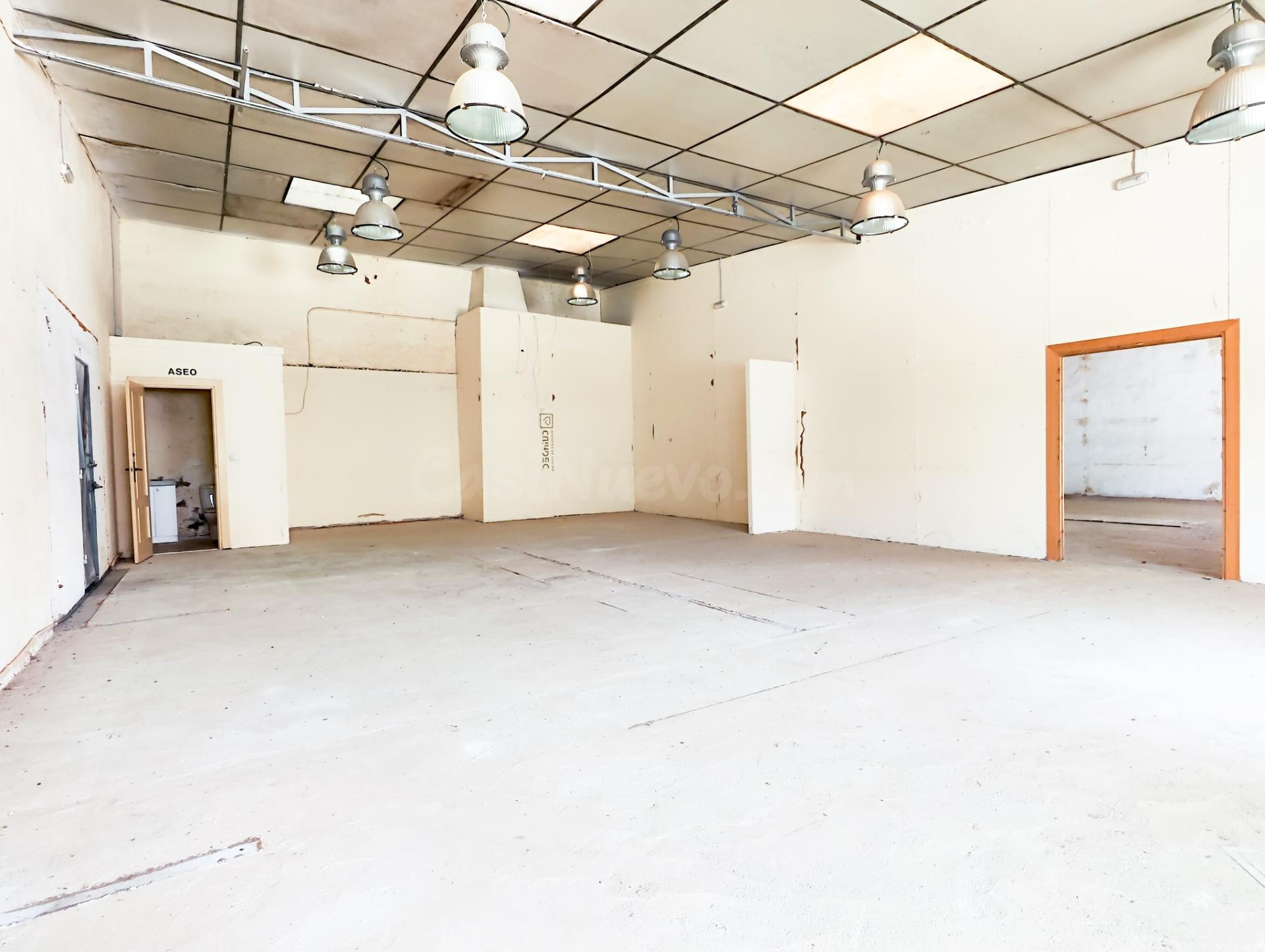 Nave Industrial, Calle Jose Maria Rodriguez Marín - foto 2