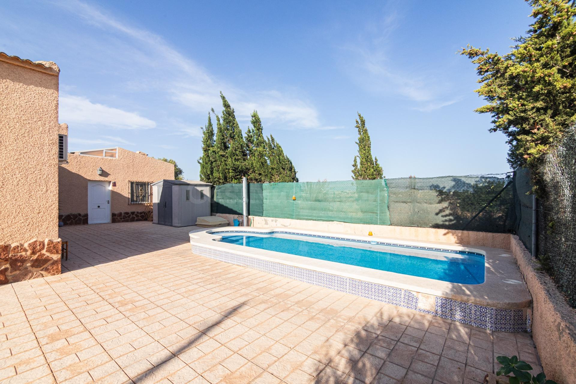 CHALET JUNTO CASCO URBANO - foto 4